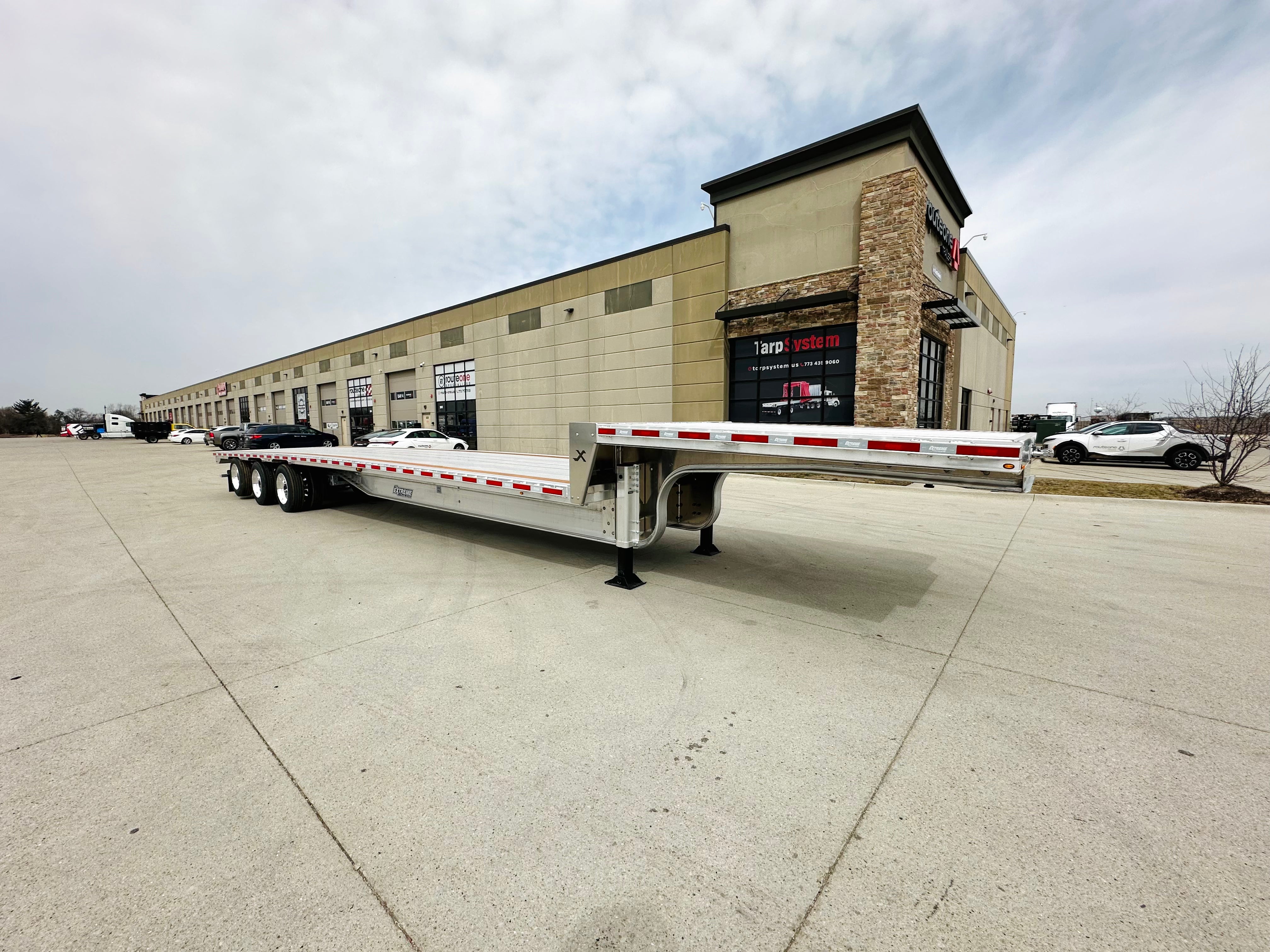 2026 Extreme XS70 Step Deck R22.5