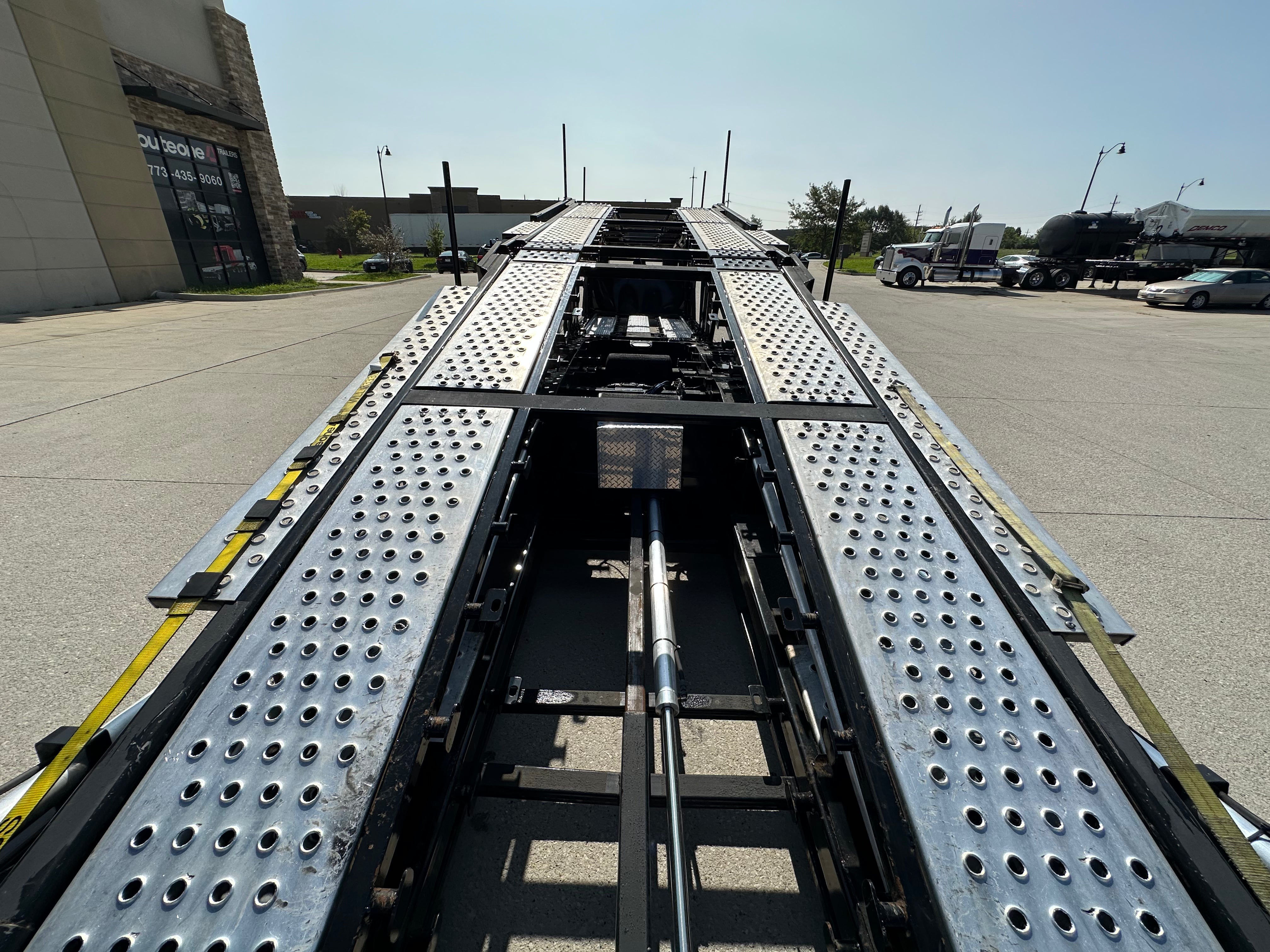 2023 Wally Mo H-7CC 7-Car Hauler Route One Trailers