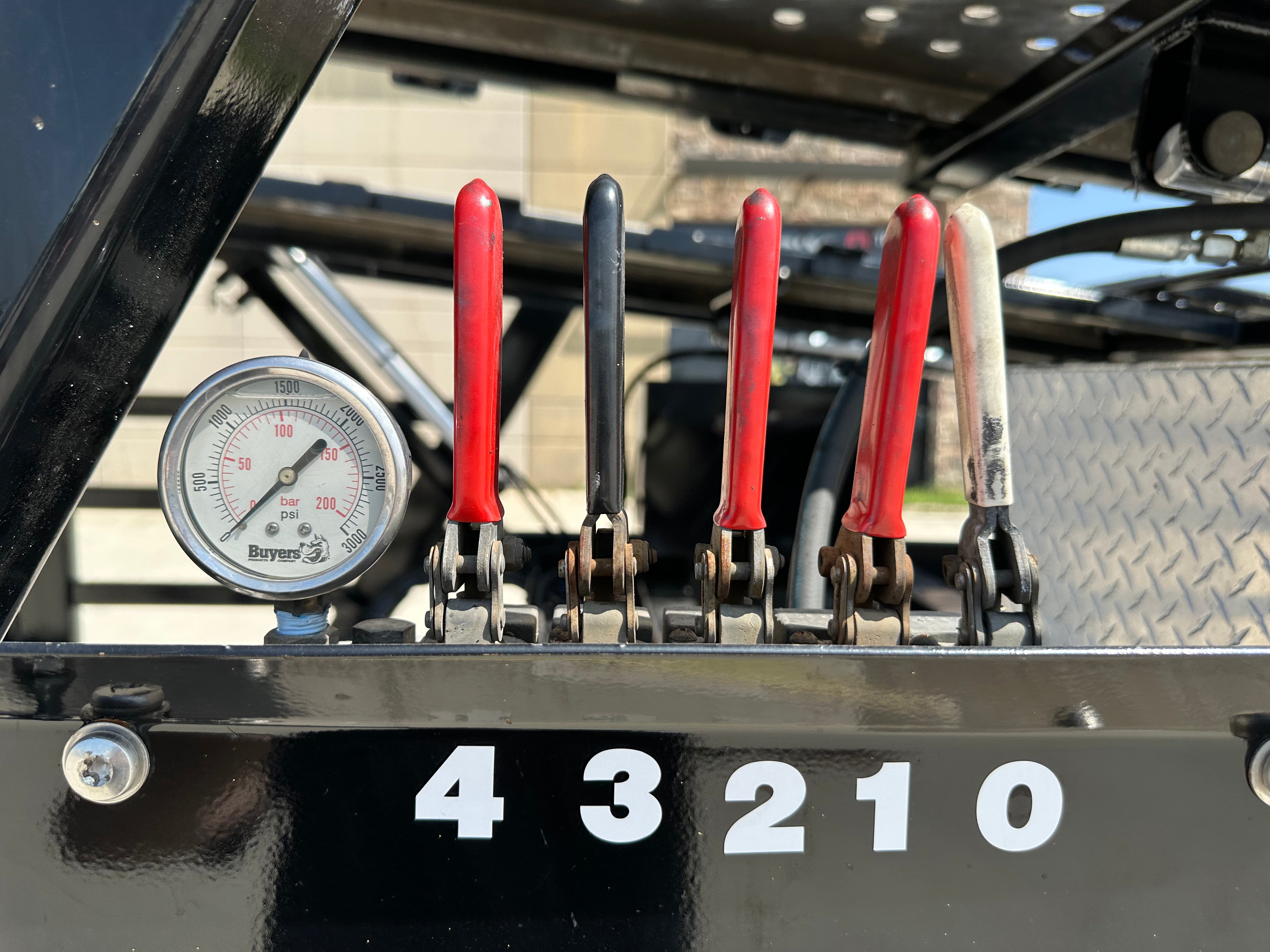 2024 Wally Mo H-7CC Route One Trailers