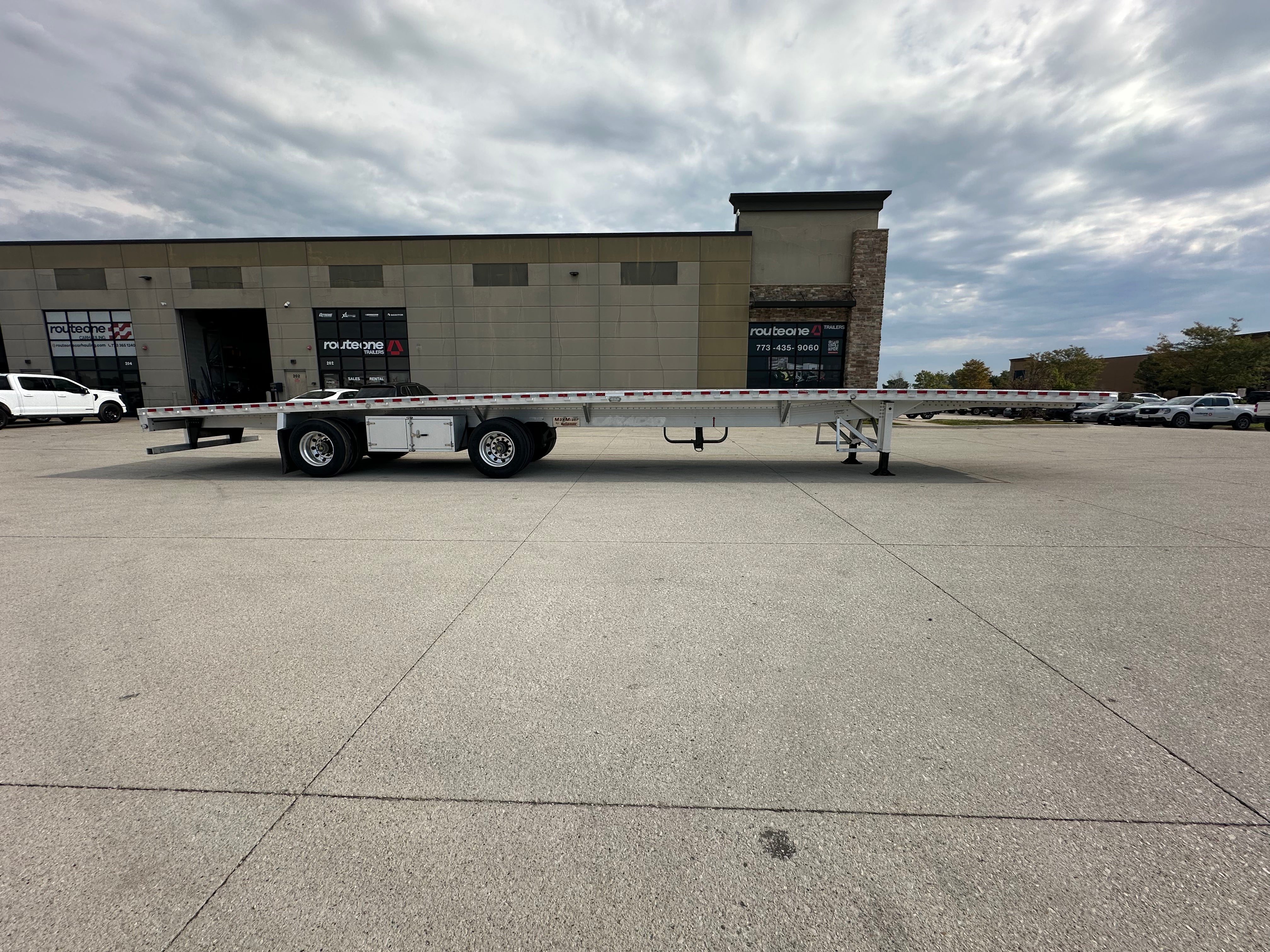 2024 Reitnouer Maxmiser Flatbed Route One Trailers