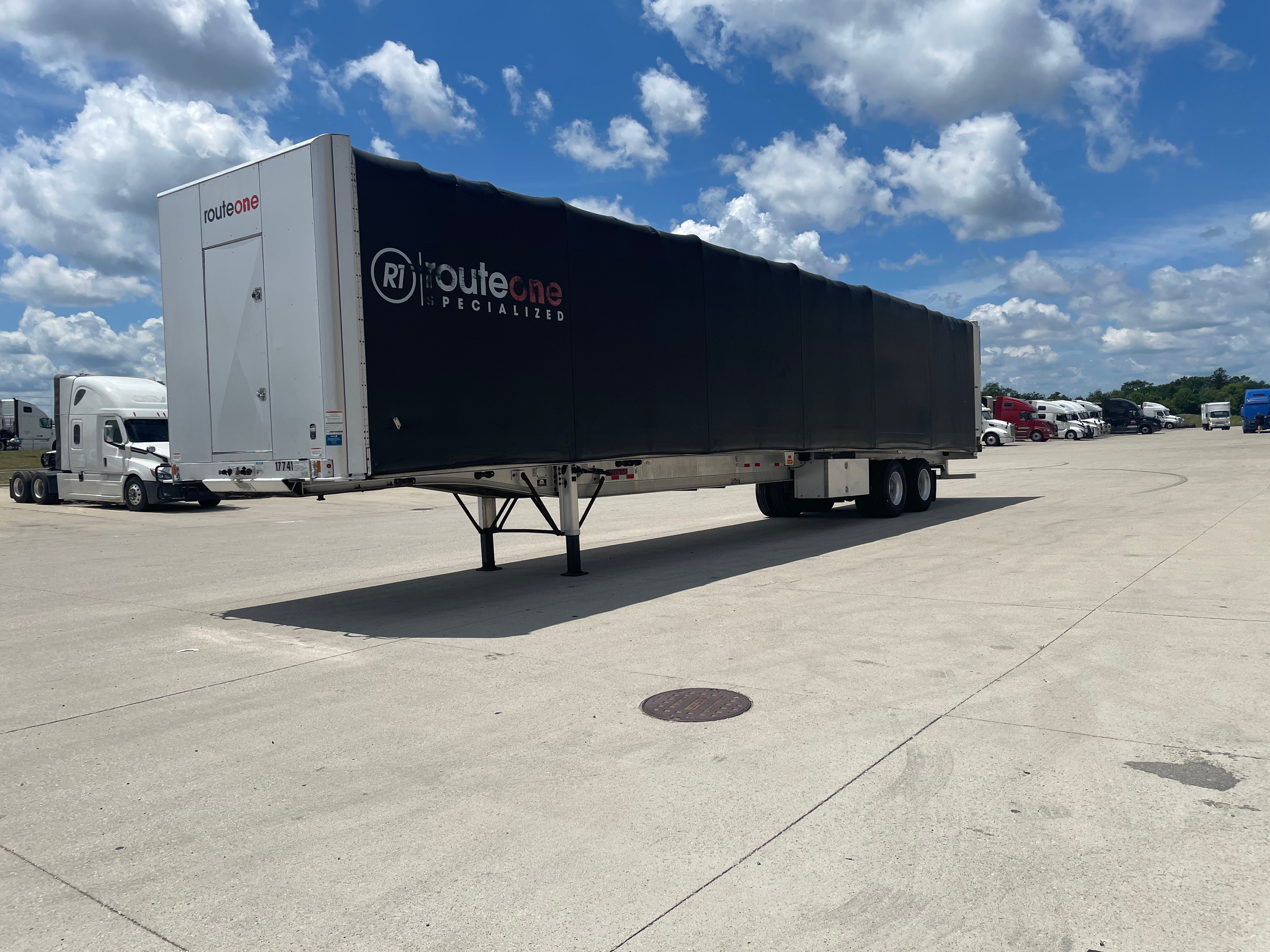 2016 Fontaine Flatbed Conestoga 53'