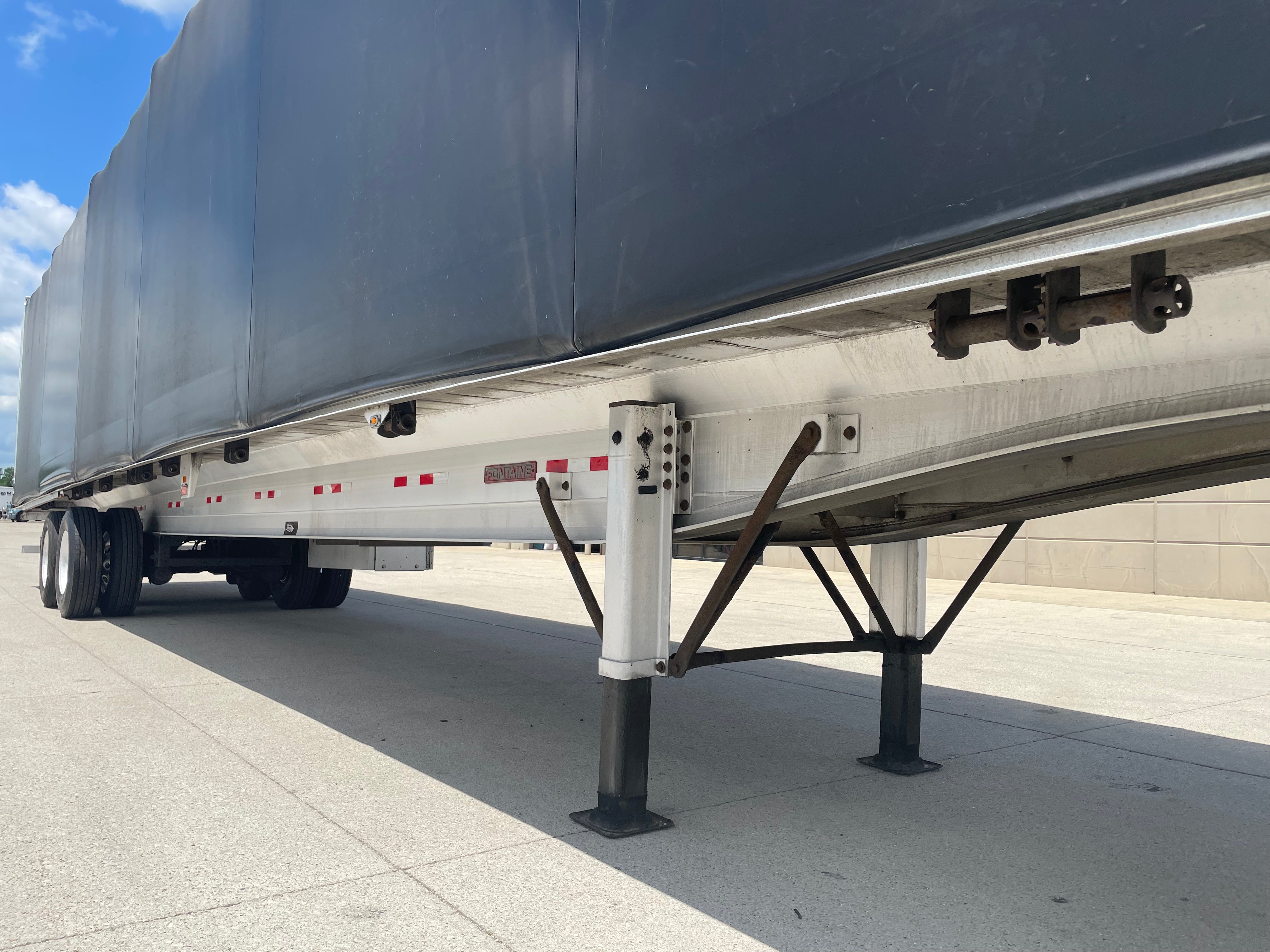 2016 Fontaine Flatbed Conestoga 53'