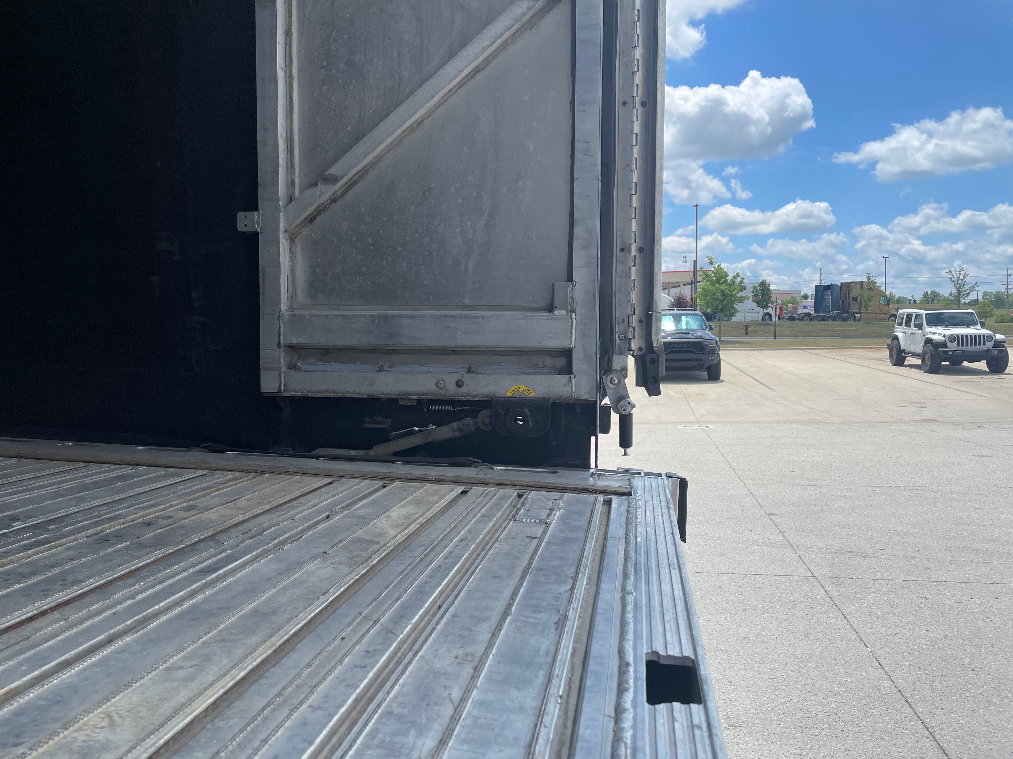 2016 Fontaine Flatbed Conestoga 53'