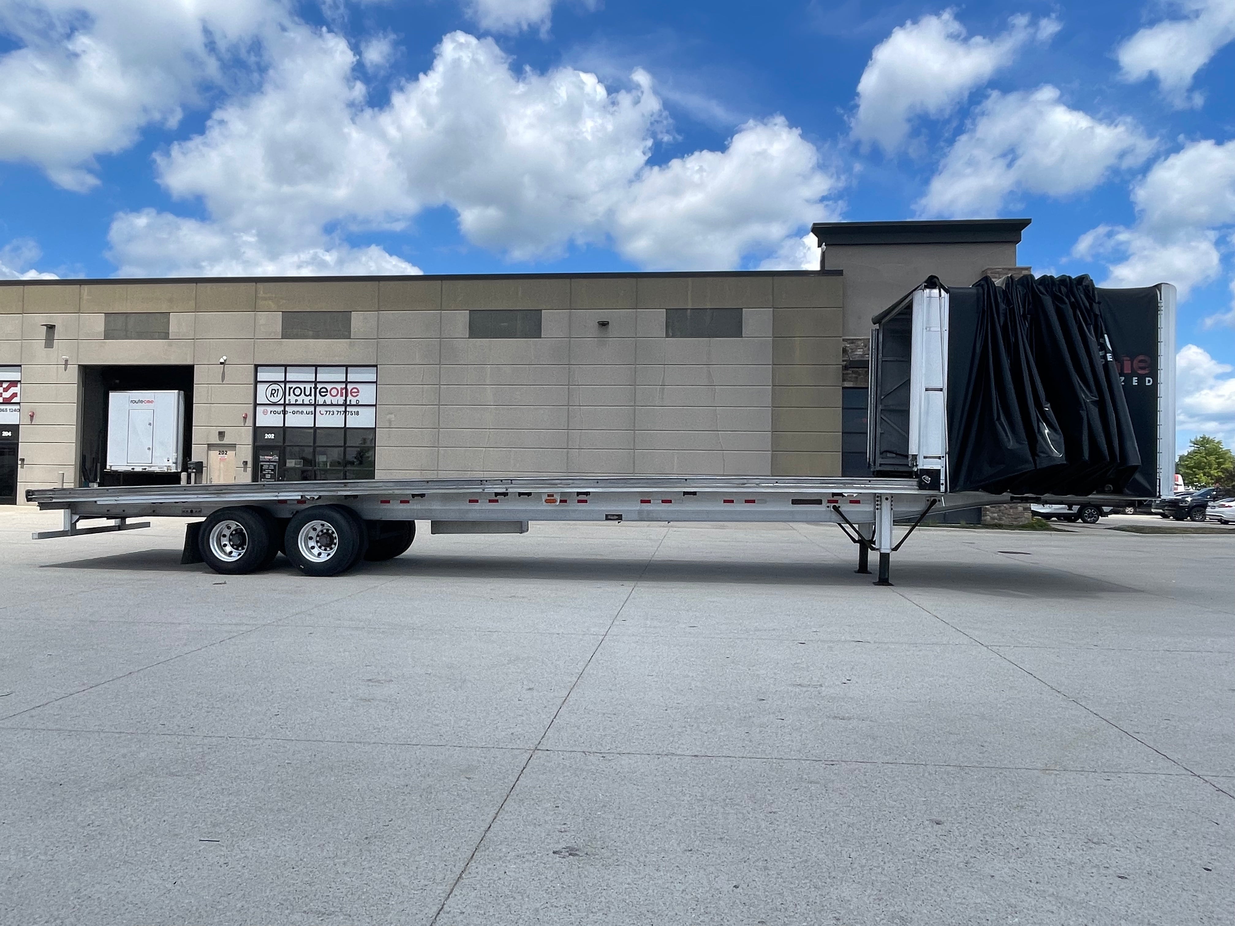 2016 Fontaine Flatbed Conestoga 53'