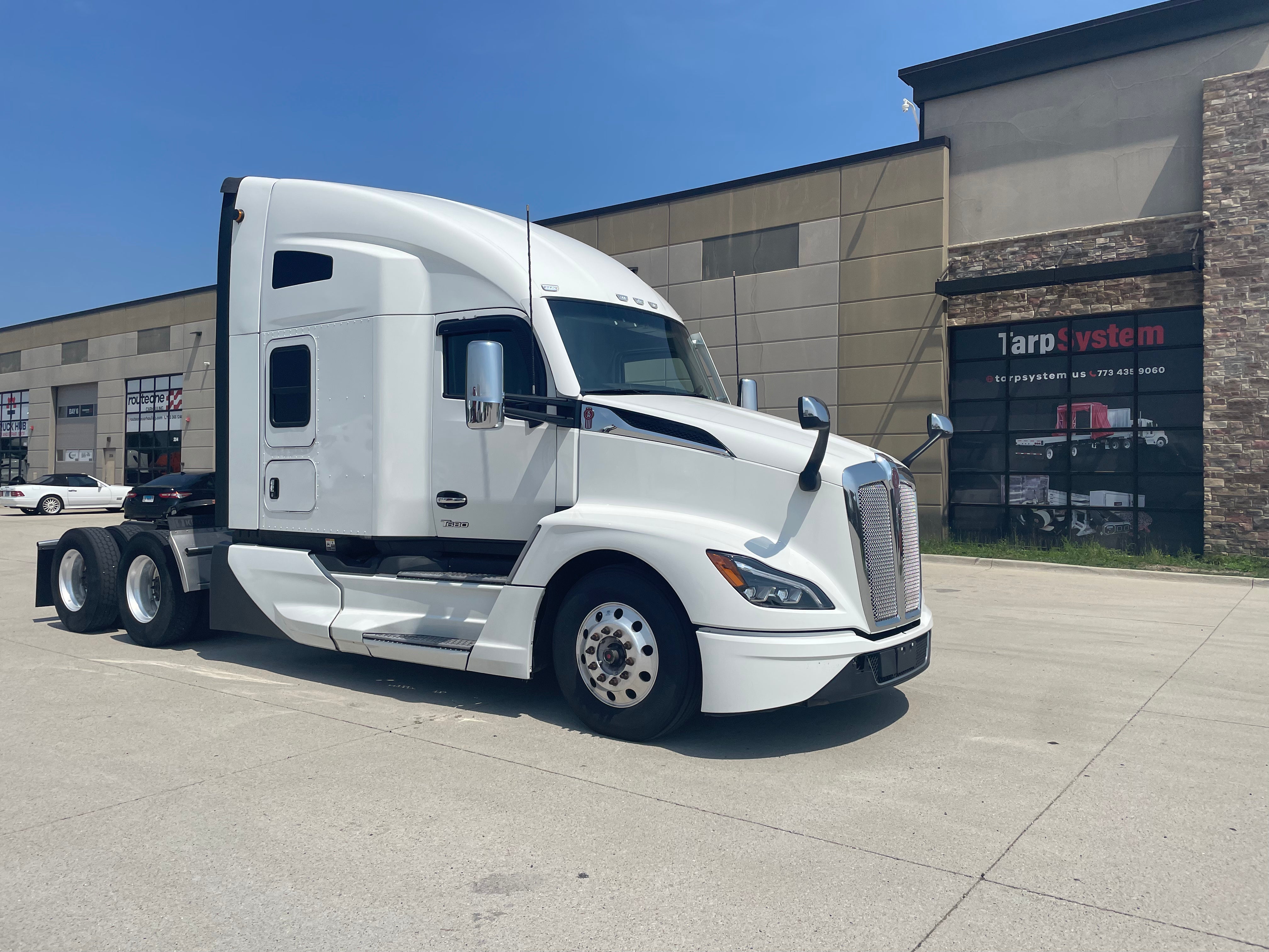2022 Kenworth T680