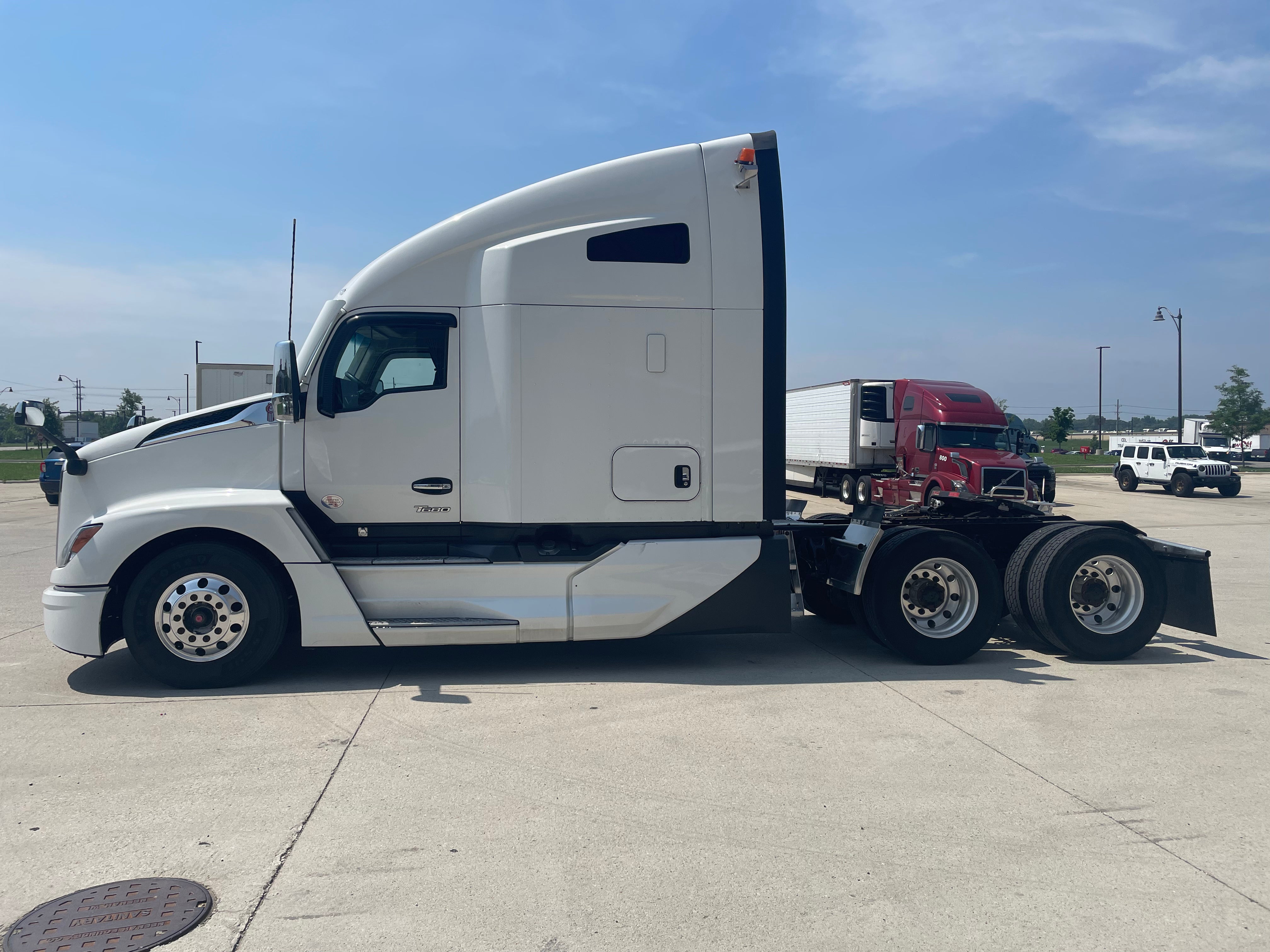 2022 Kenworth T680
