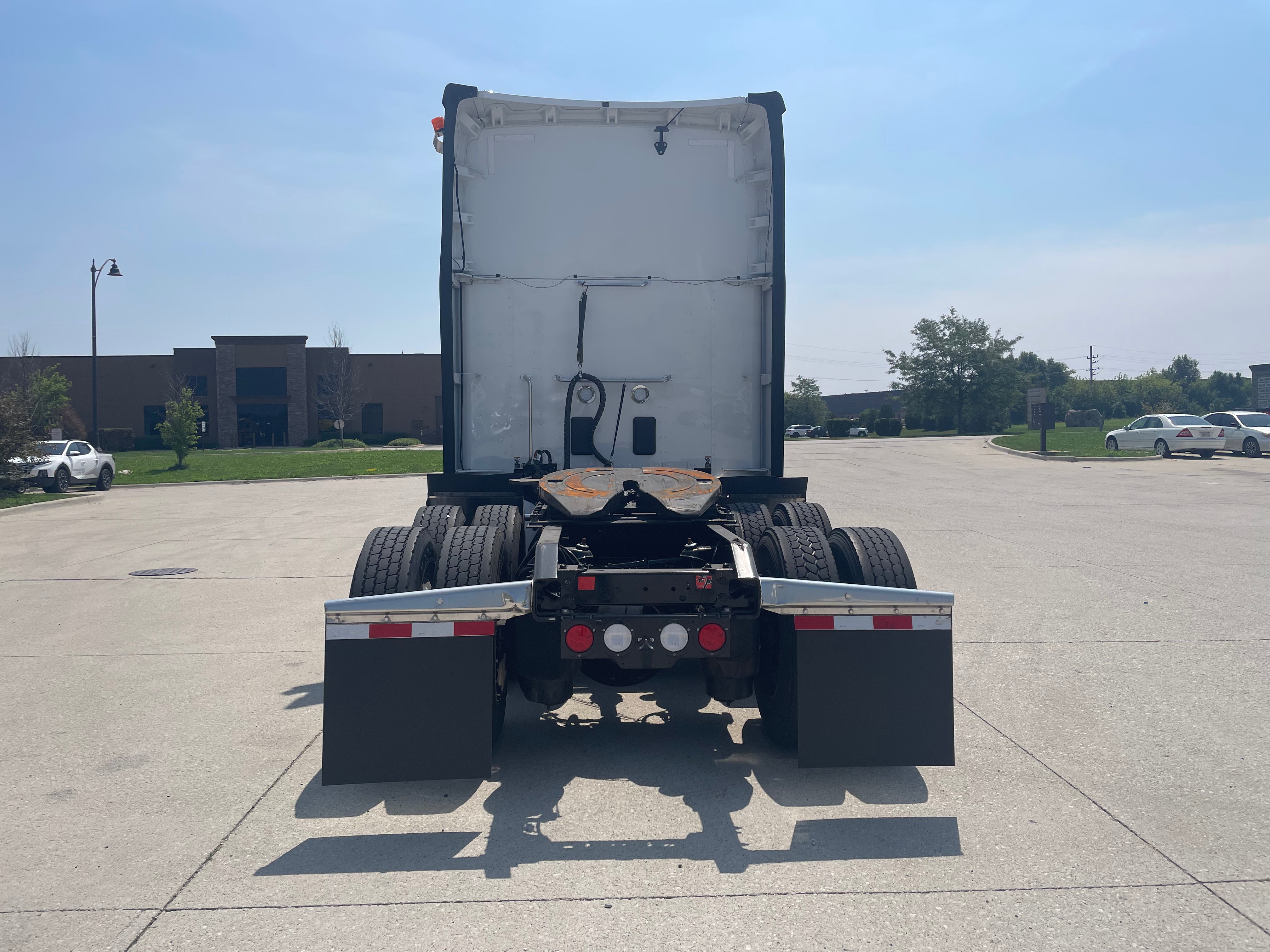 2022 Kenworth T680