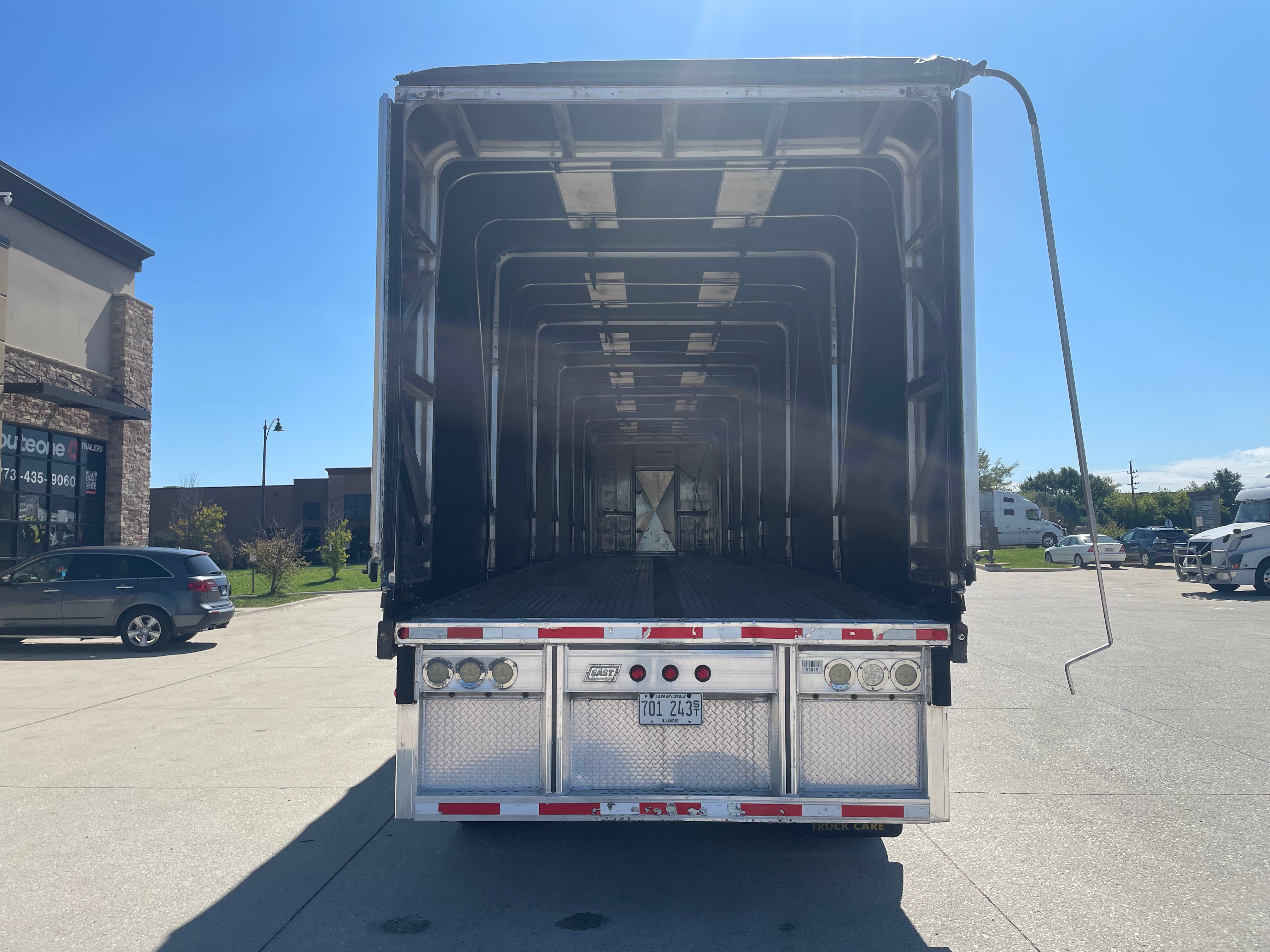 2018 East w/ Aero Conestoga