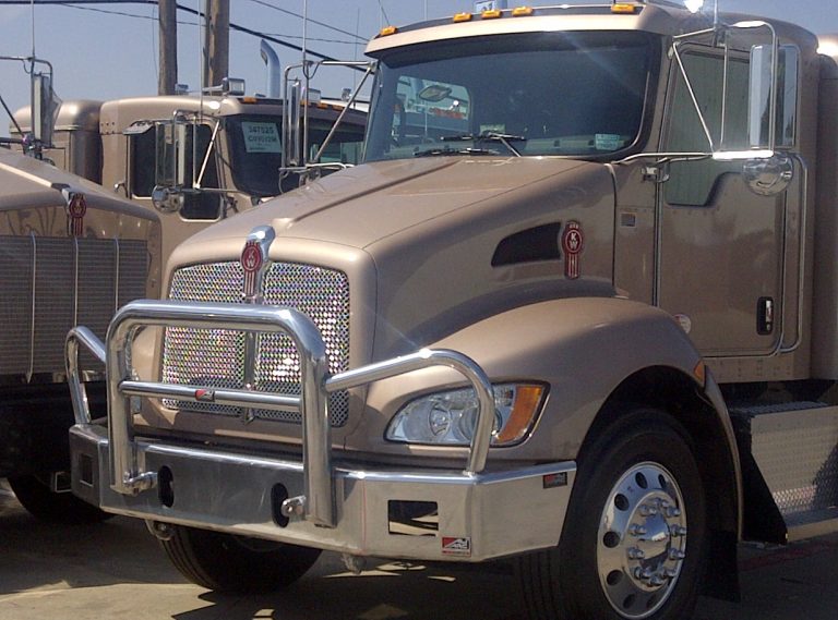 Kenworth 370 2008-UP Route One Trailers