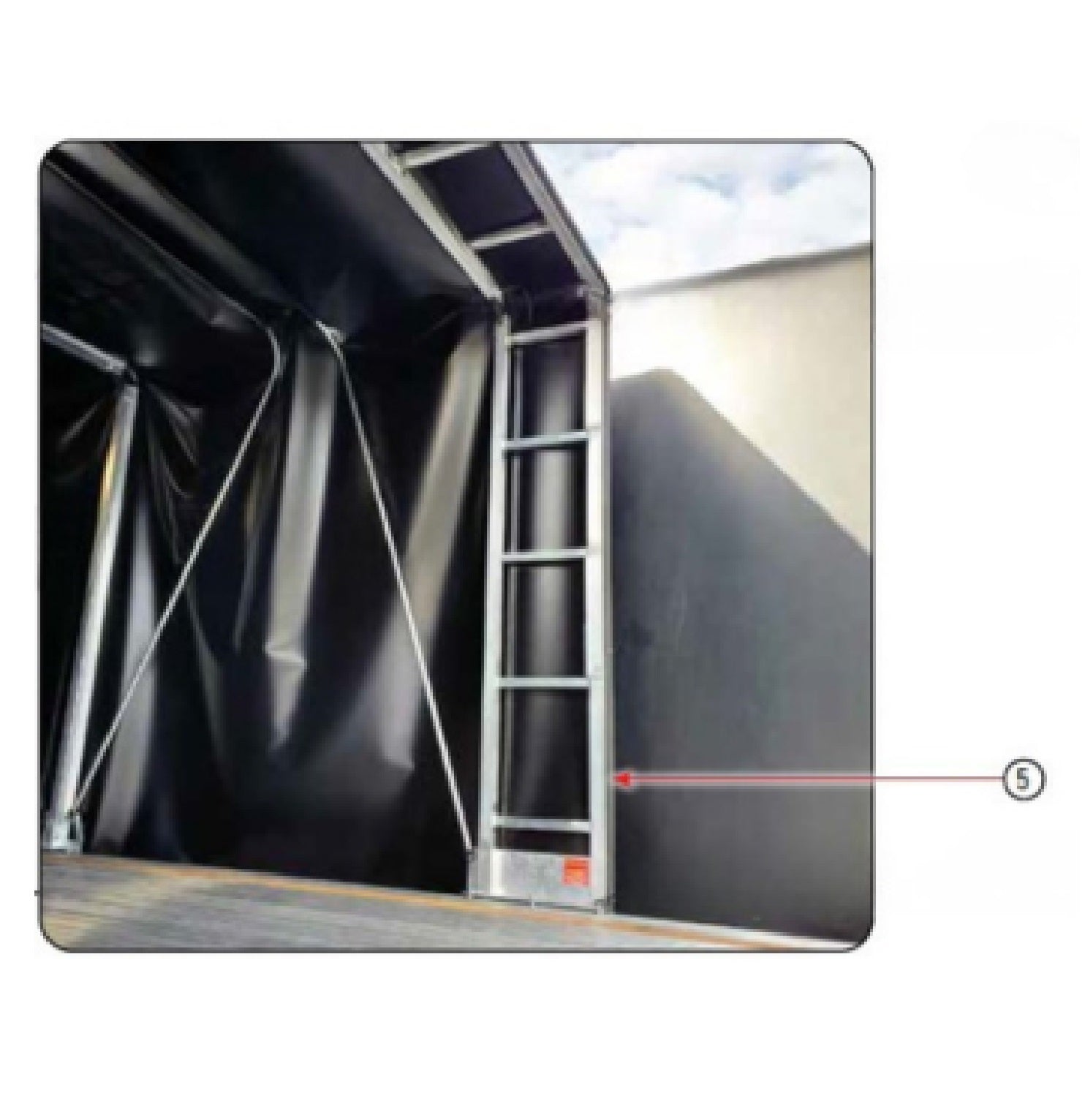 Water seal for front bow assembly 30’