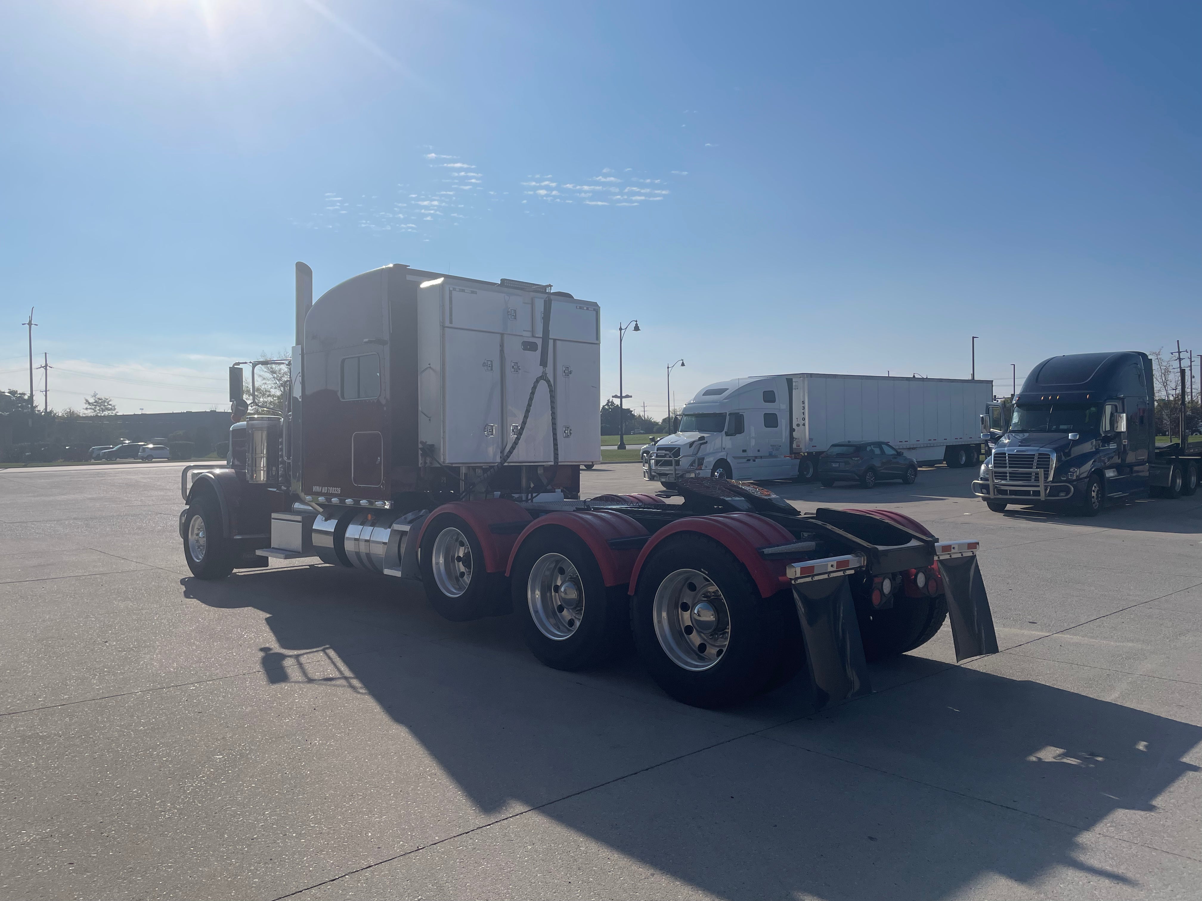 2022 Peterbilt 389