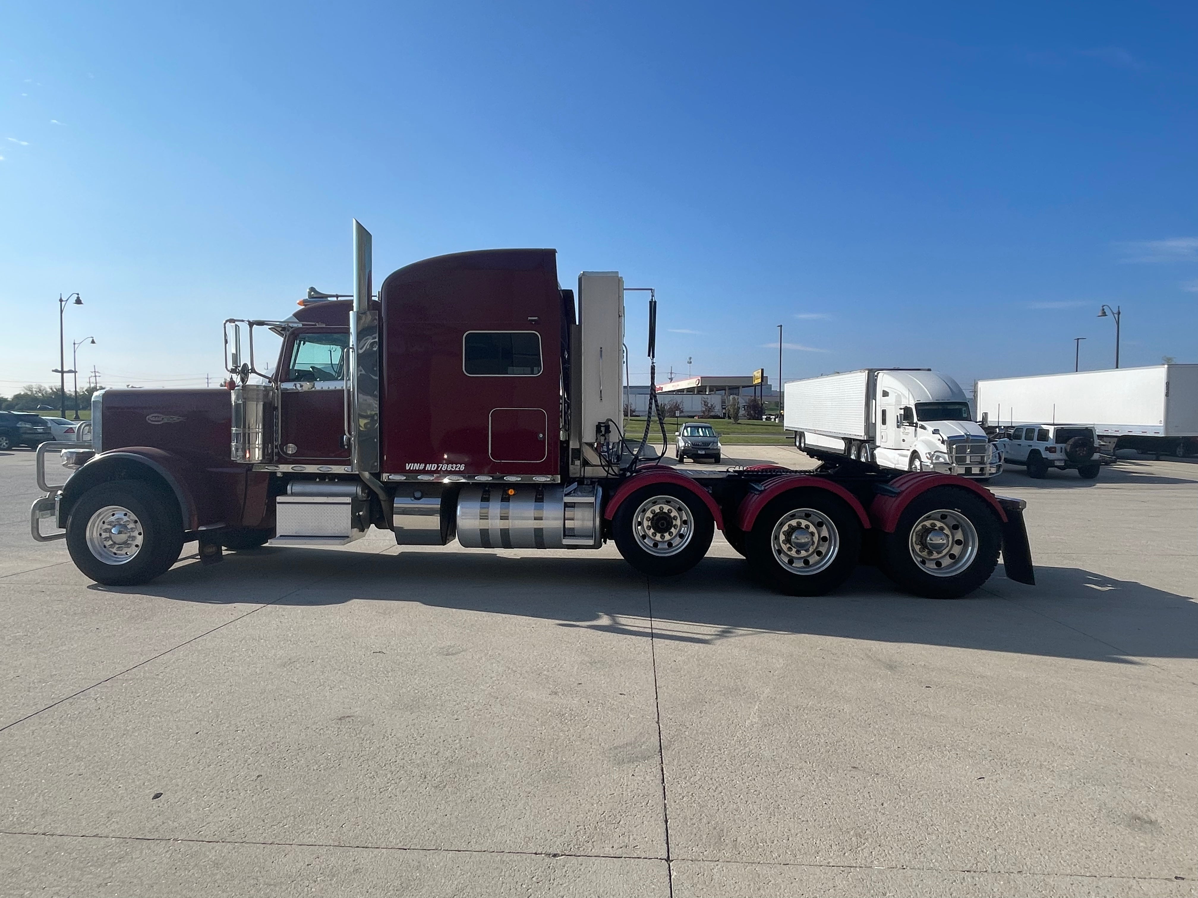 2022 Peterbilt 389