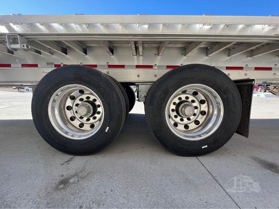 2025 EXTREME STANDARD FLATBED XP55