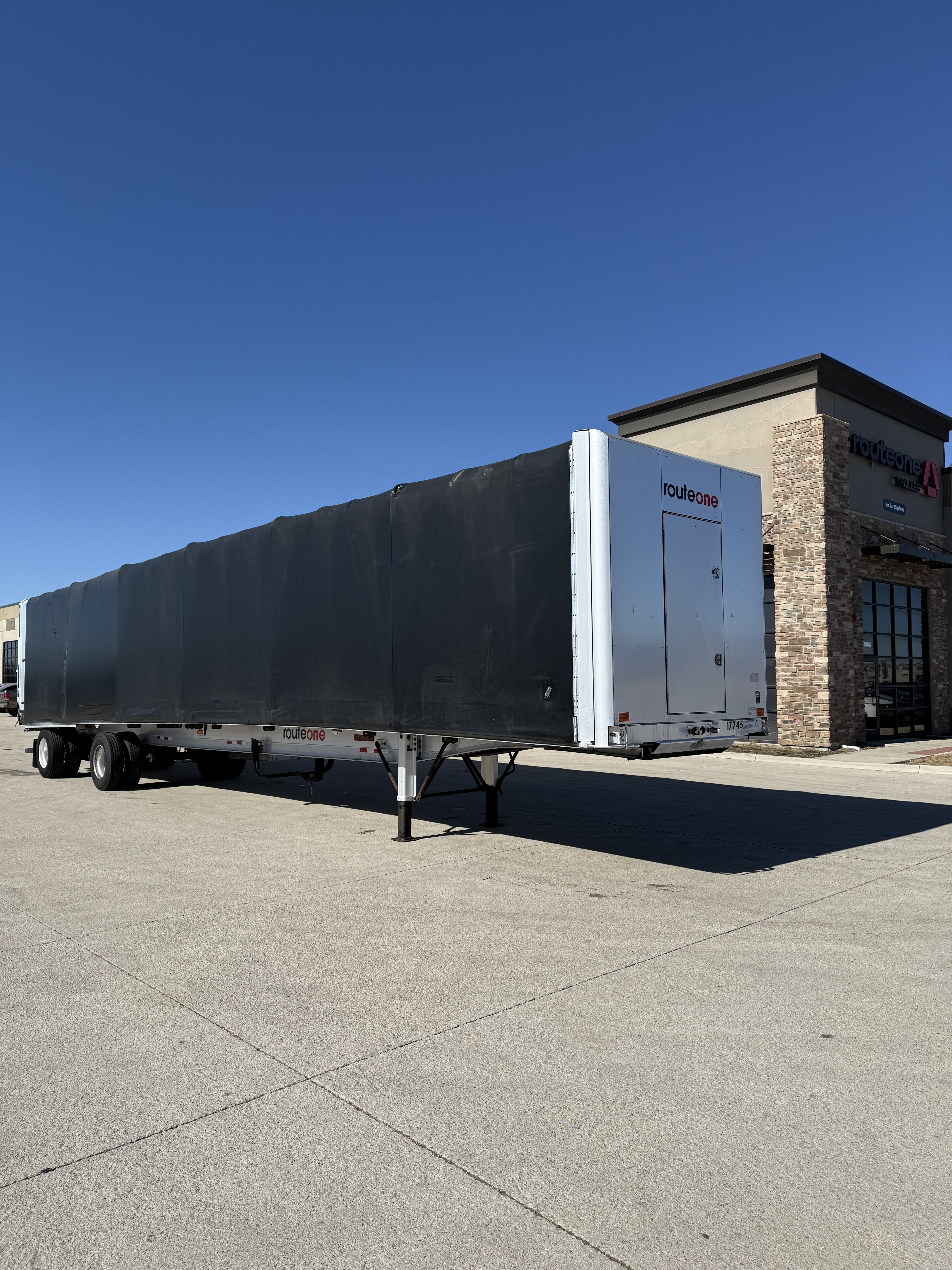 2016 Fontaine Flatbed Conestoga 53’