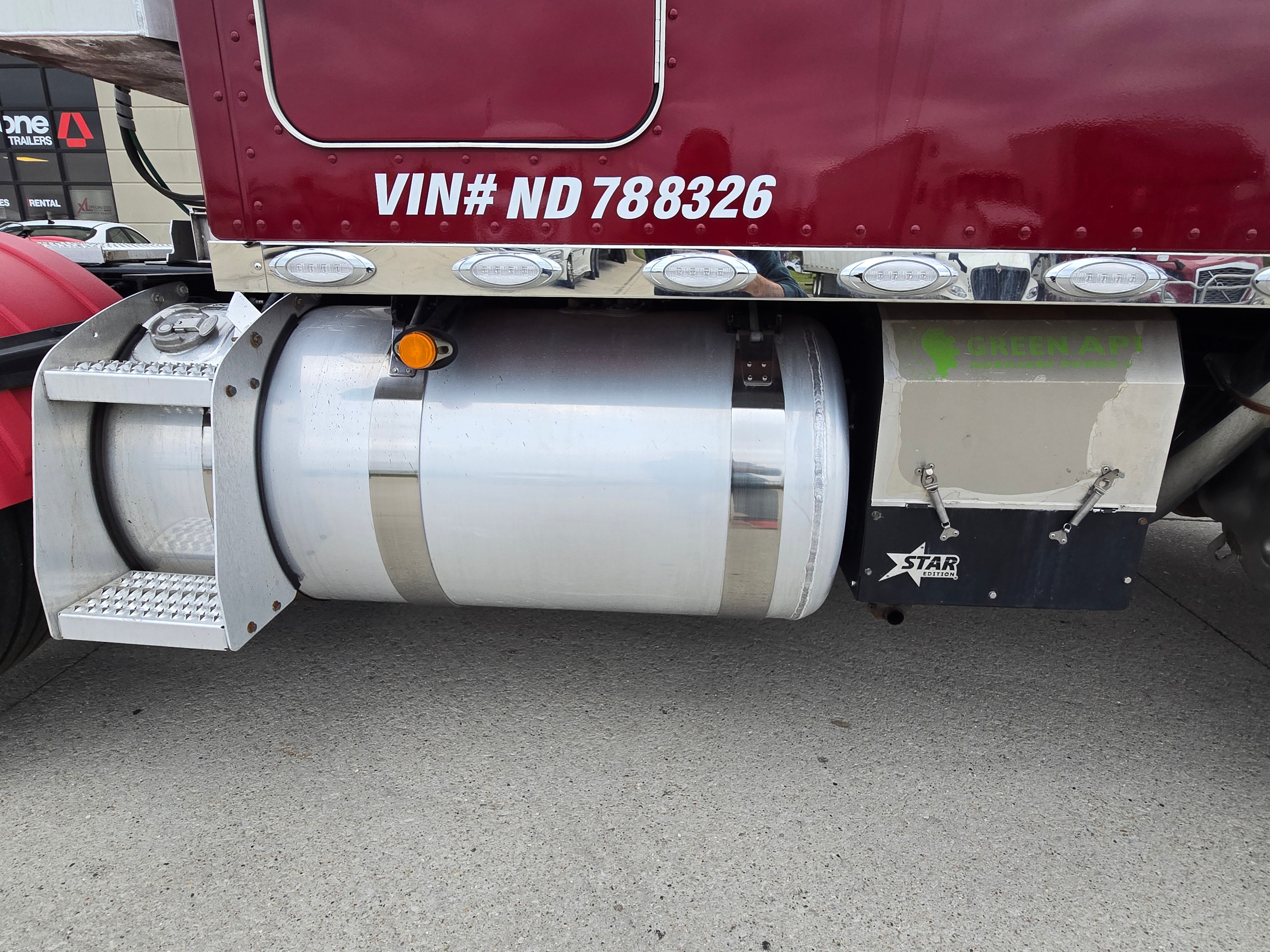 2022 Peterbilt 389