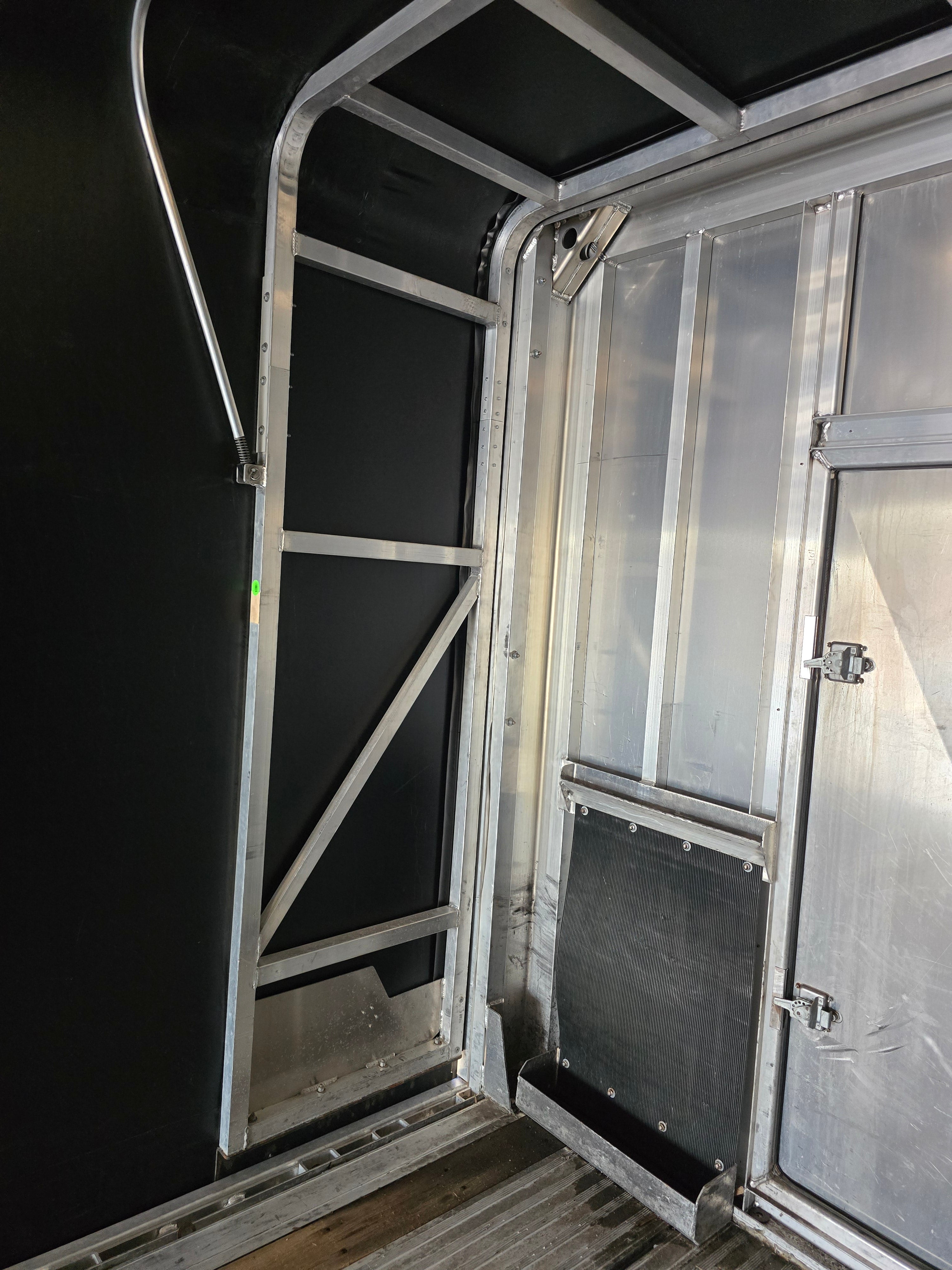 2022 Benson 524A w/ Aero Conestoga