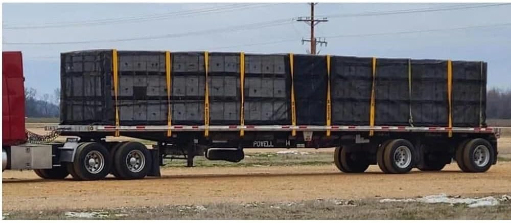 8ft Bee Tarp - 24" x 27" - 10 oz Mesh Route One Trailers