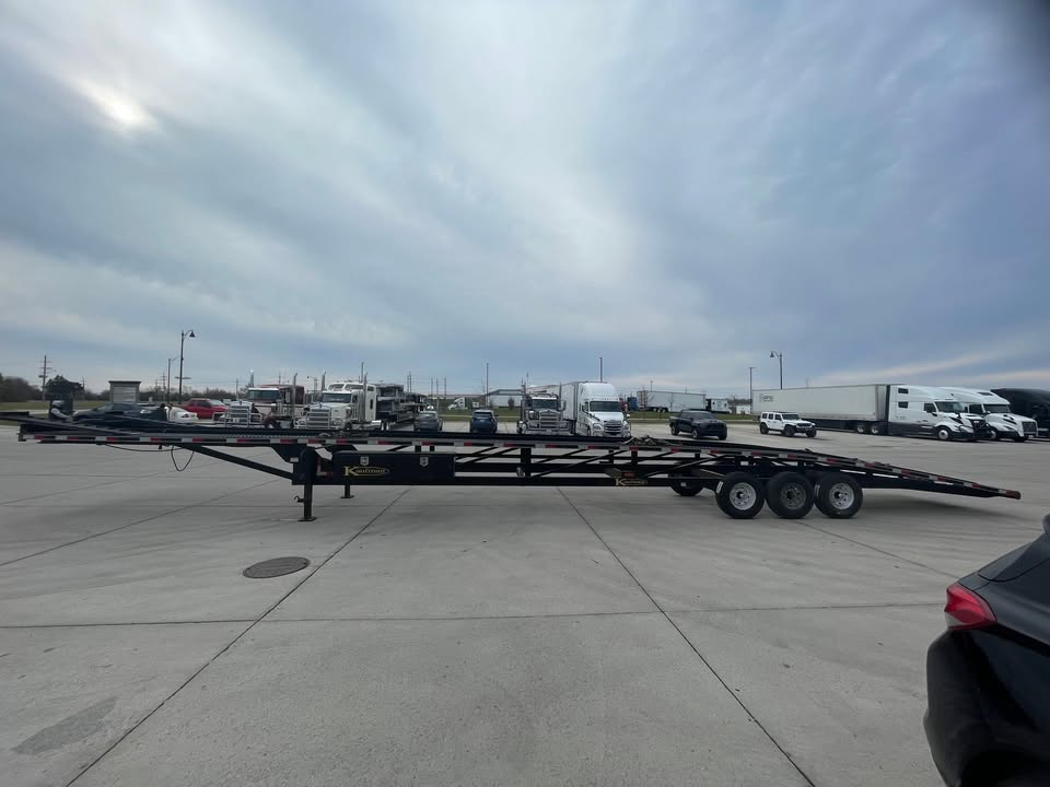 2023 Low profile Kaufman Trailer Route One Trailers