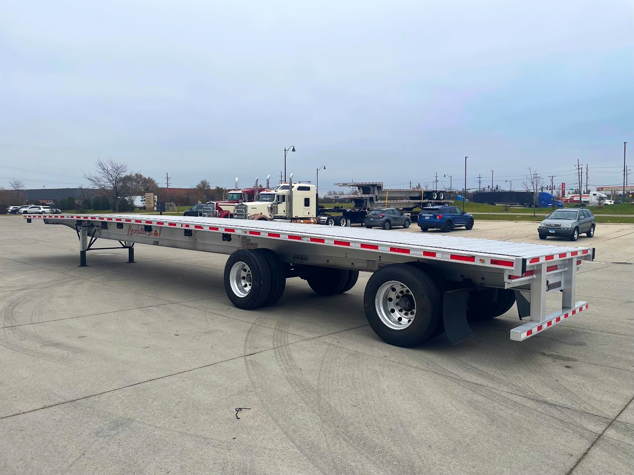2016 Fontaine Revolution Flatbed