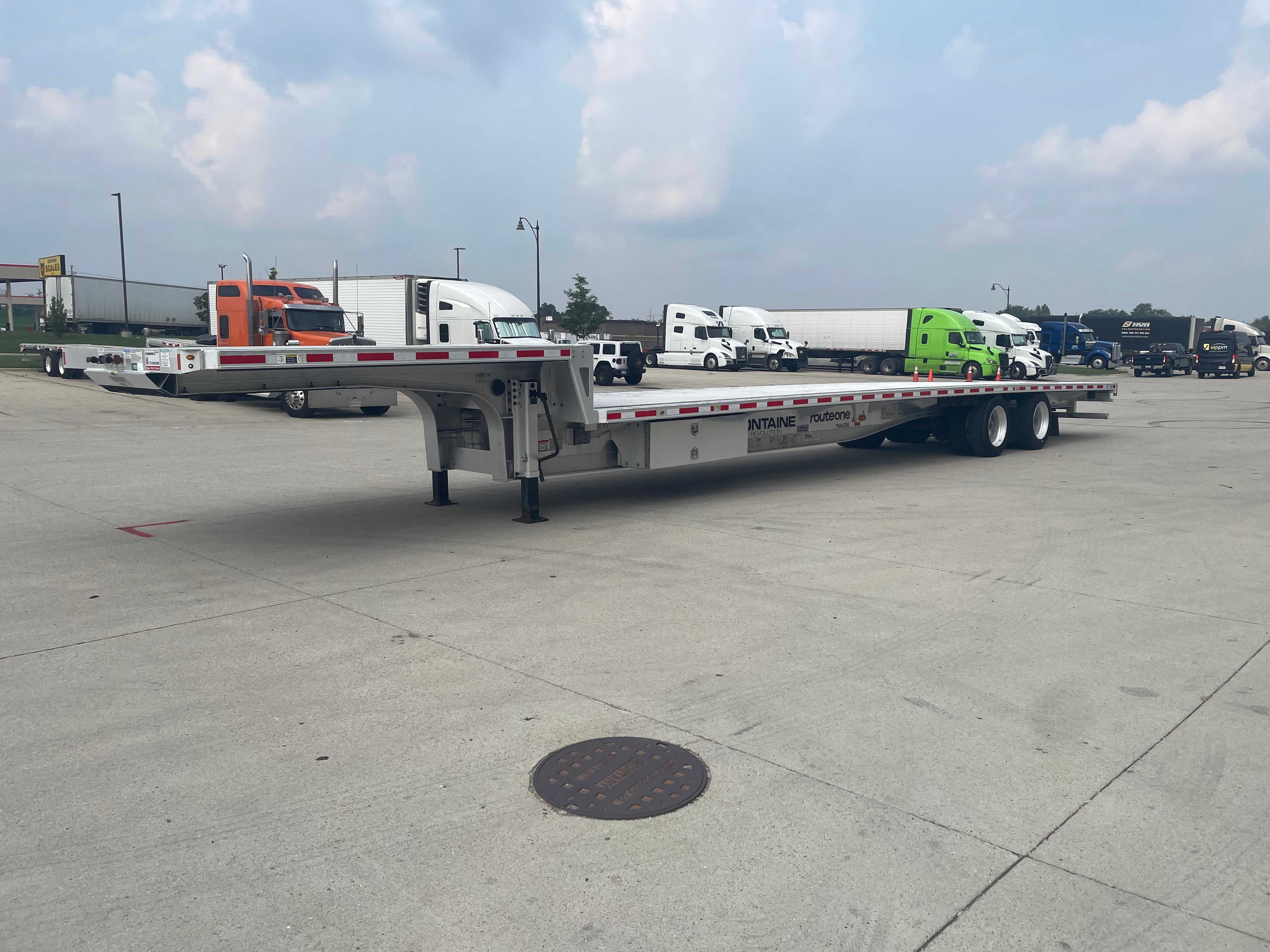 2021 Fontaine Revolution Step Deck Aluminum 53’