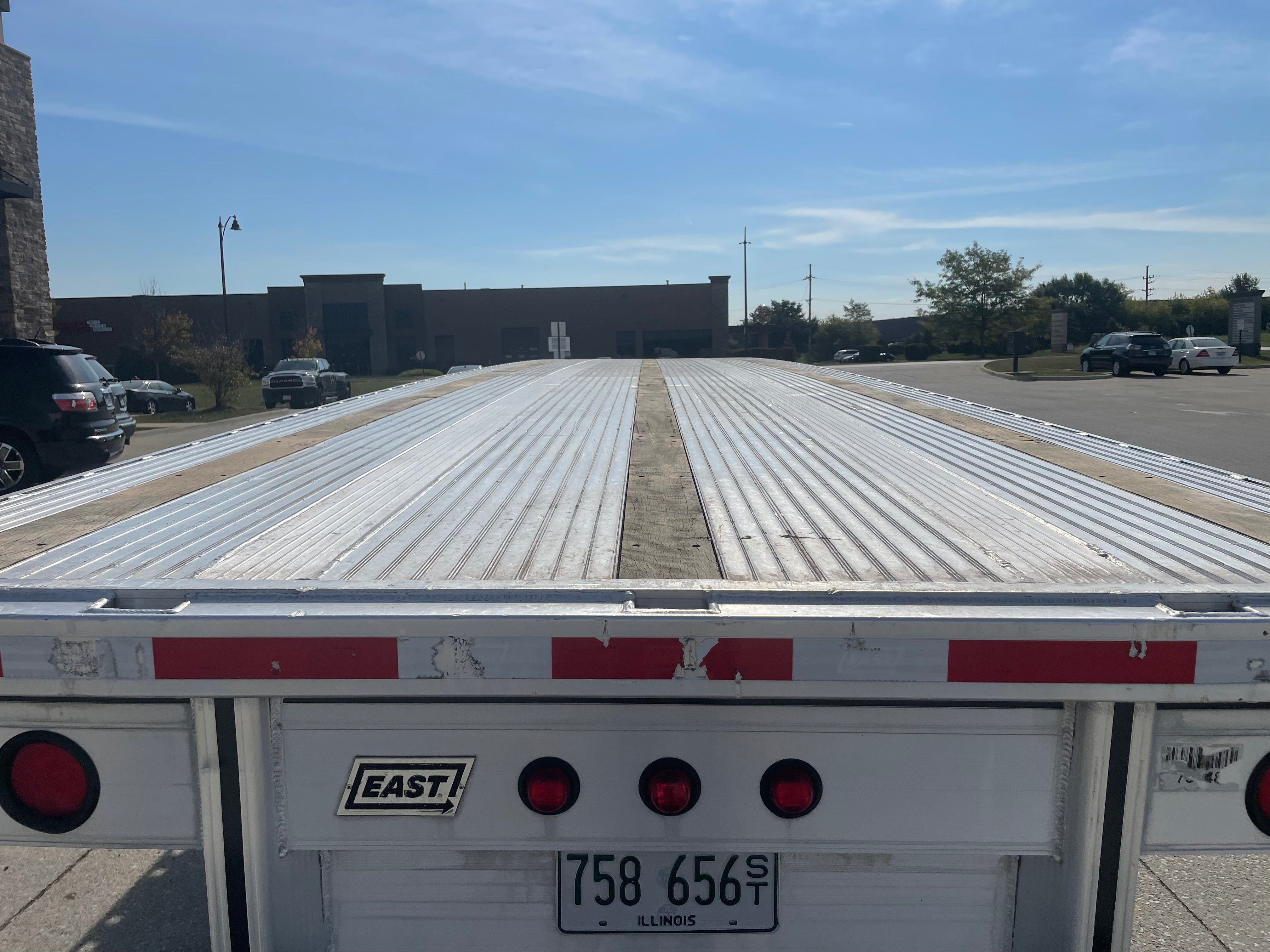 2021 East BST Flatbed