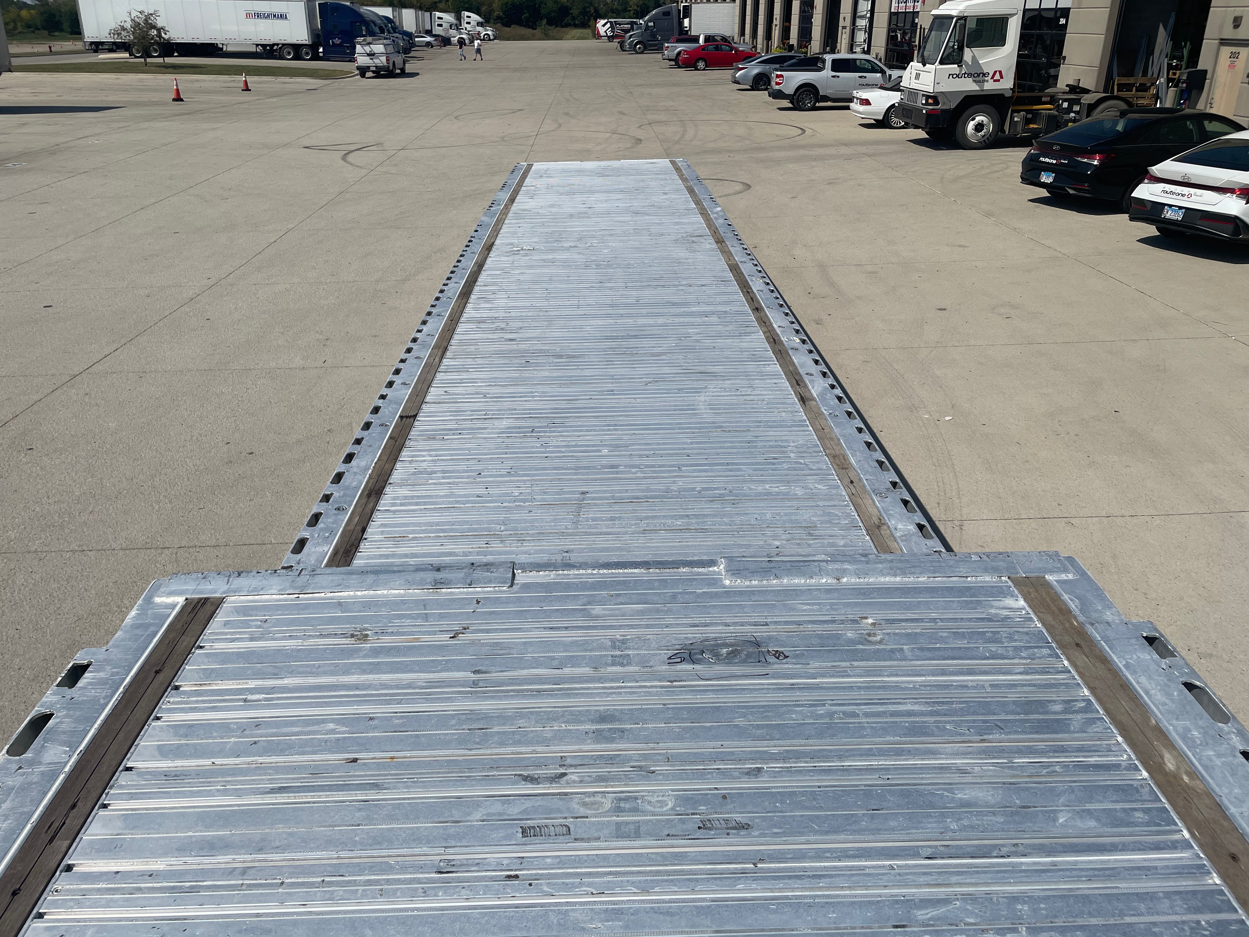 2021 Fontaine Revolution Step Deck