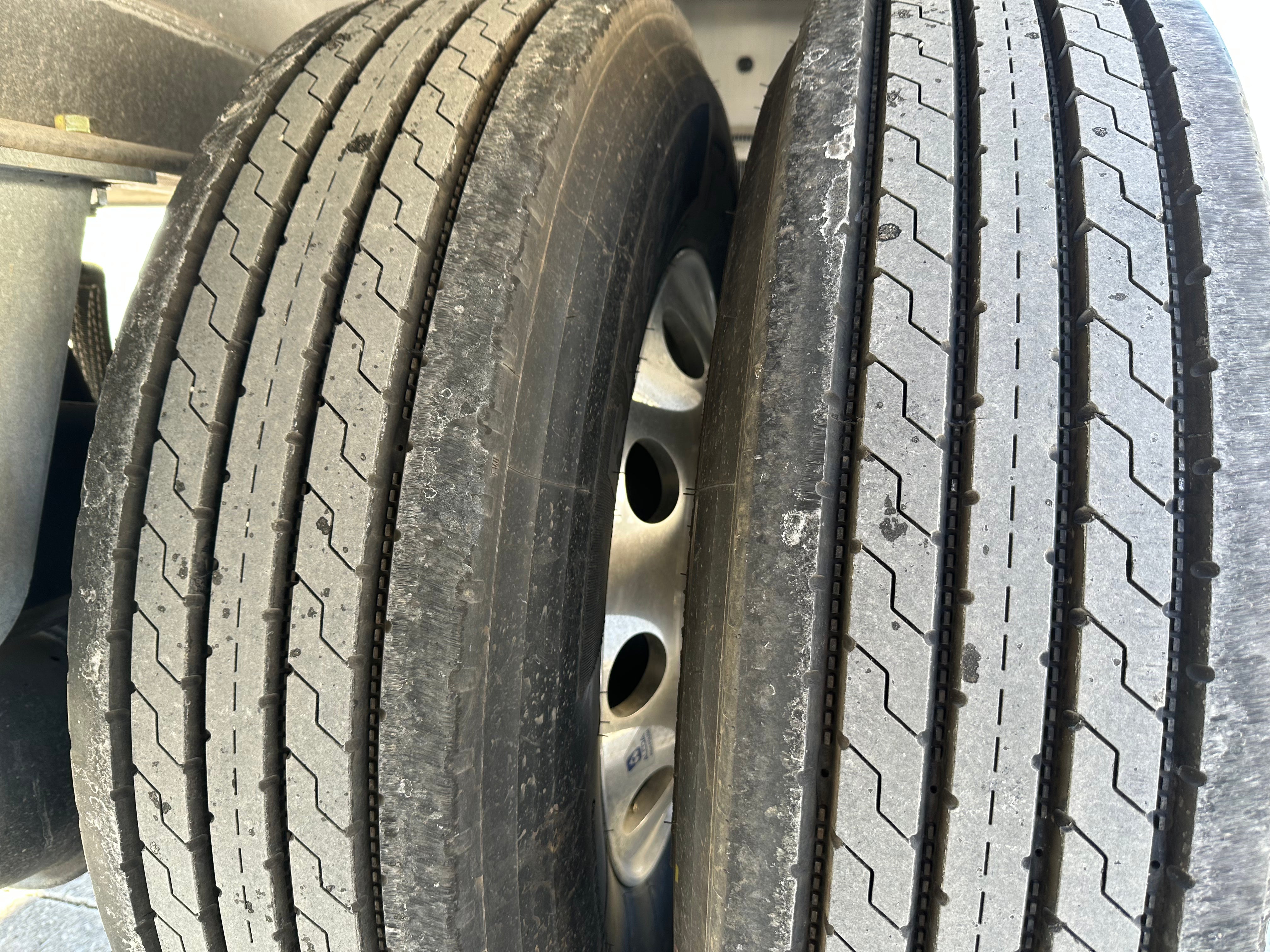 2027 Extreme XP55 48’ w/ Aero Route One Trailers