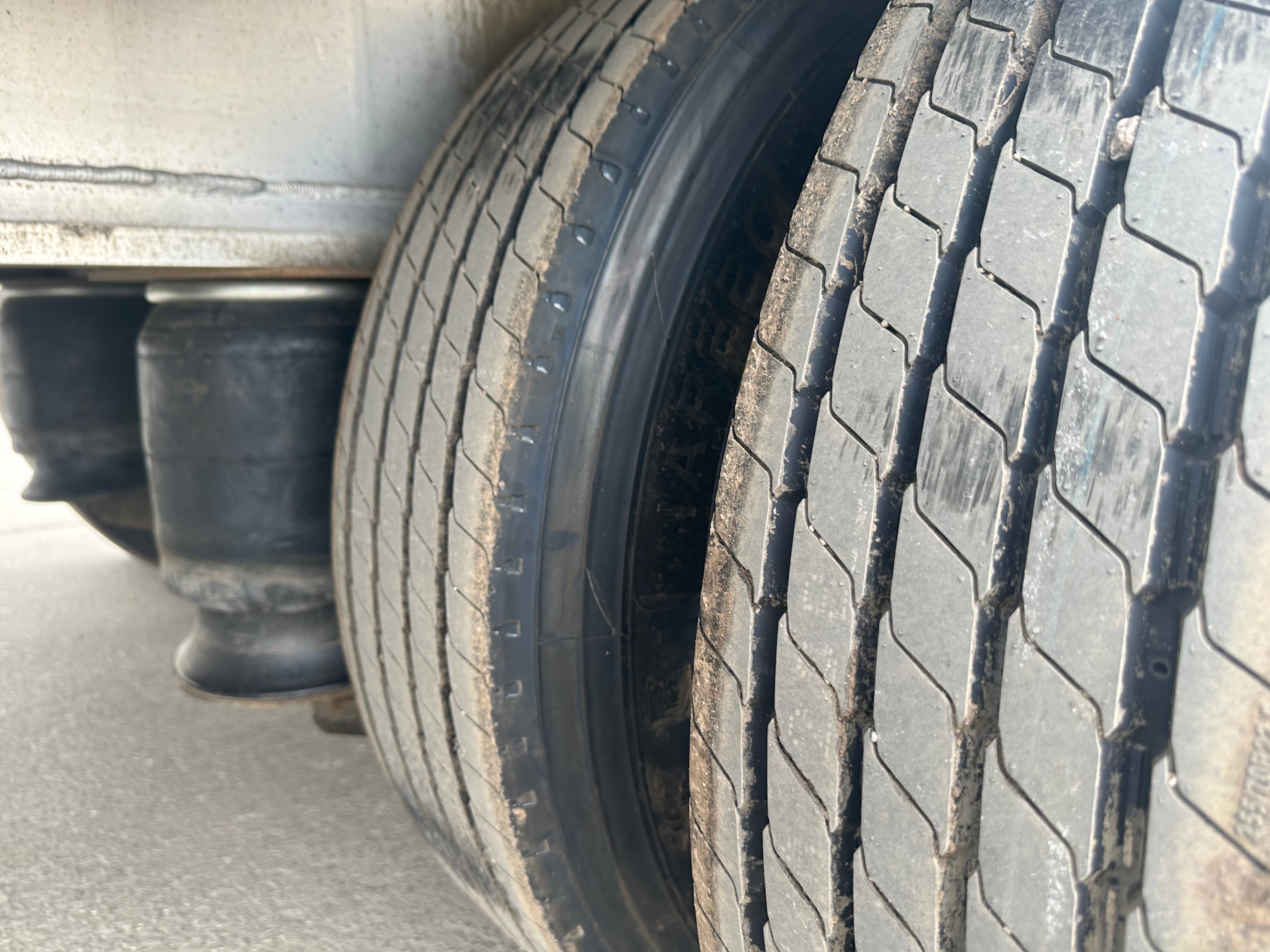 2020 Benson 524A Step Deck Route One Trailers