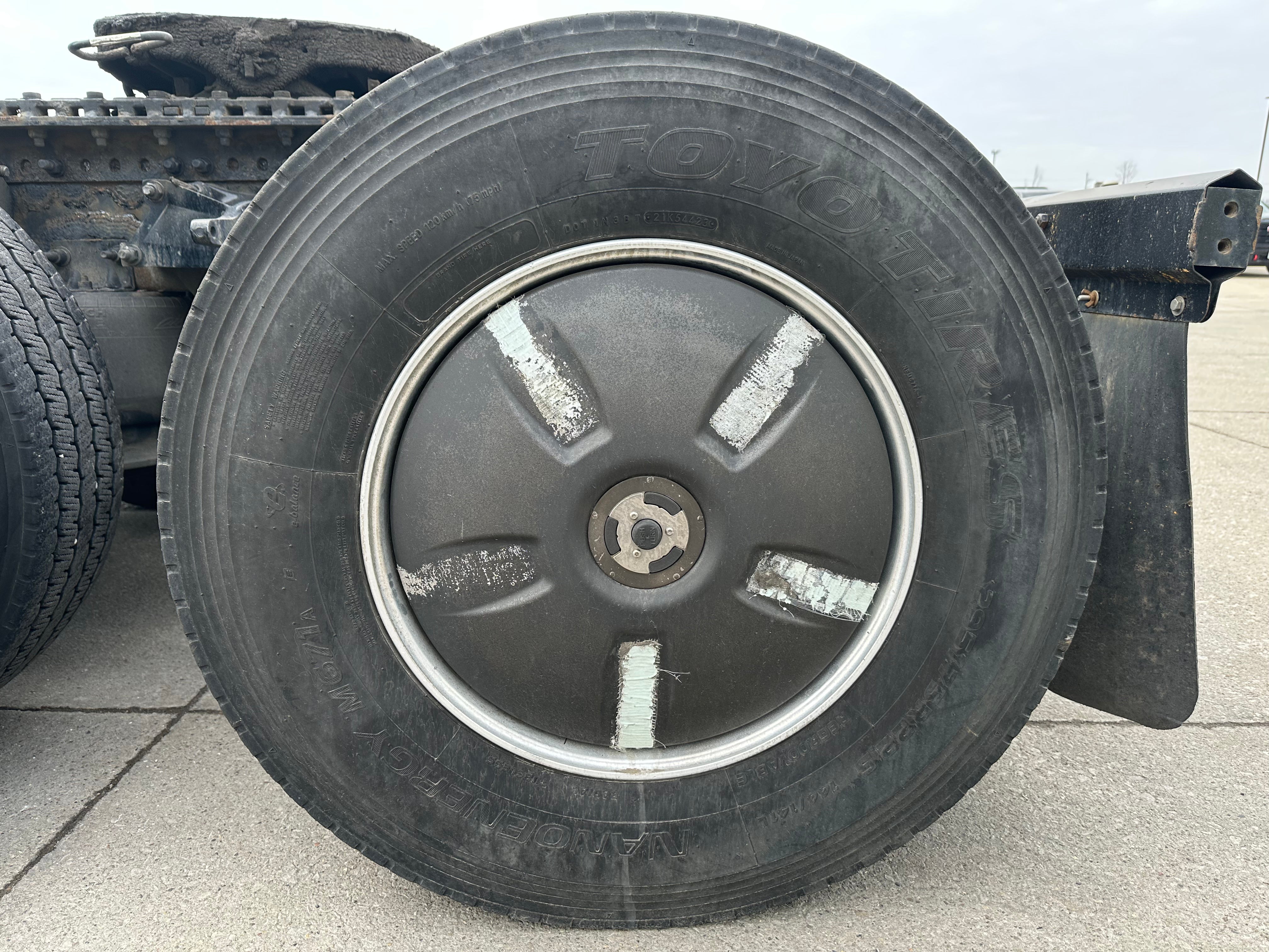 2018 Freightliner Cascadia Route One Trailers