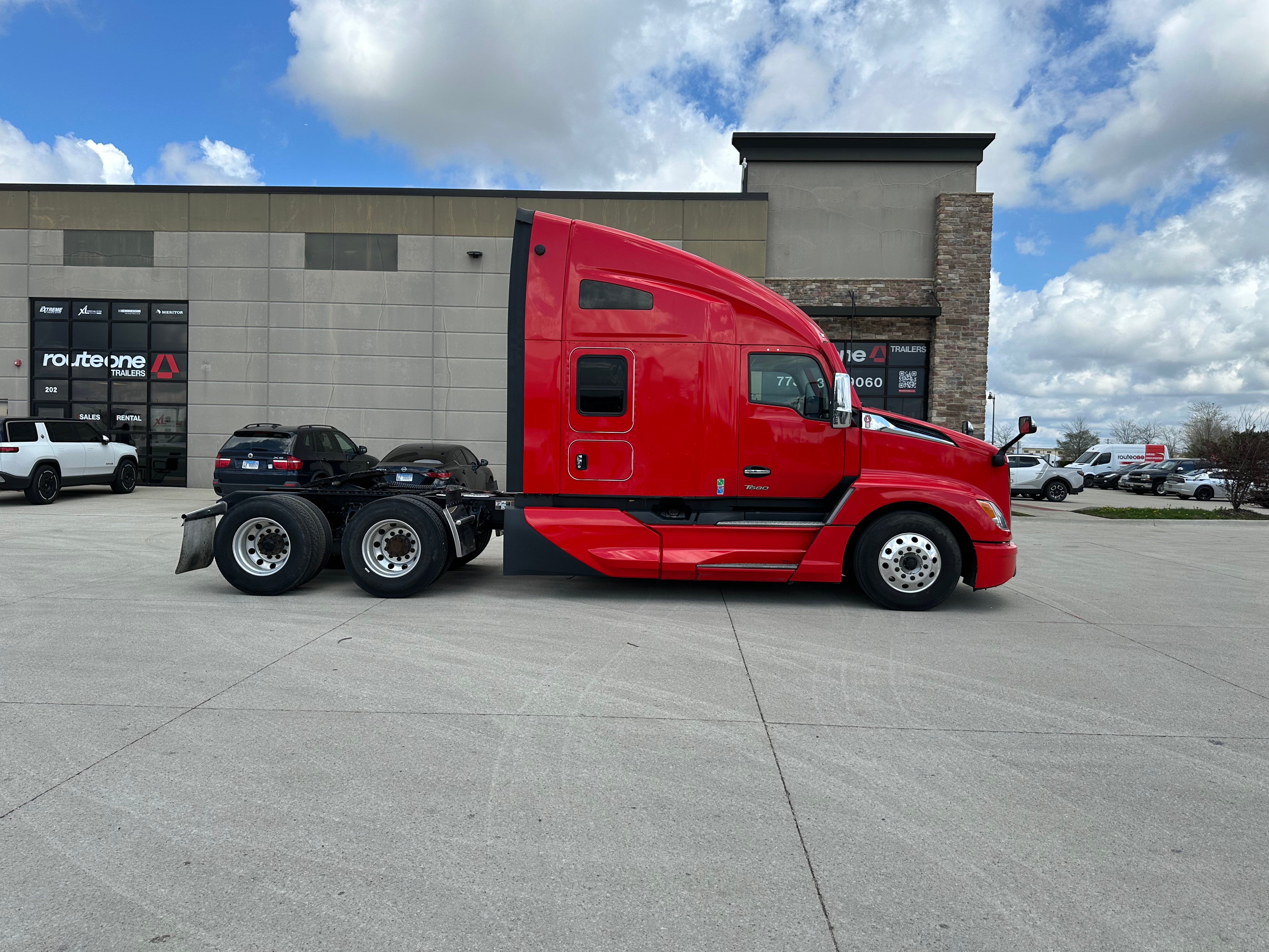 2024 Kenworth T680 Route One Trailers