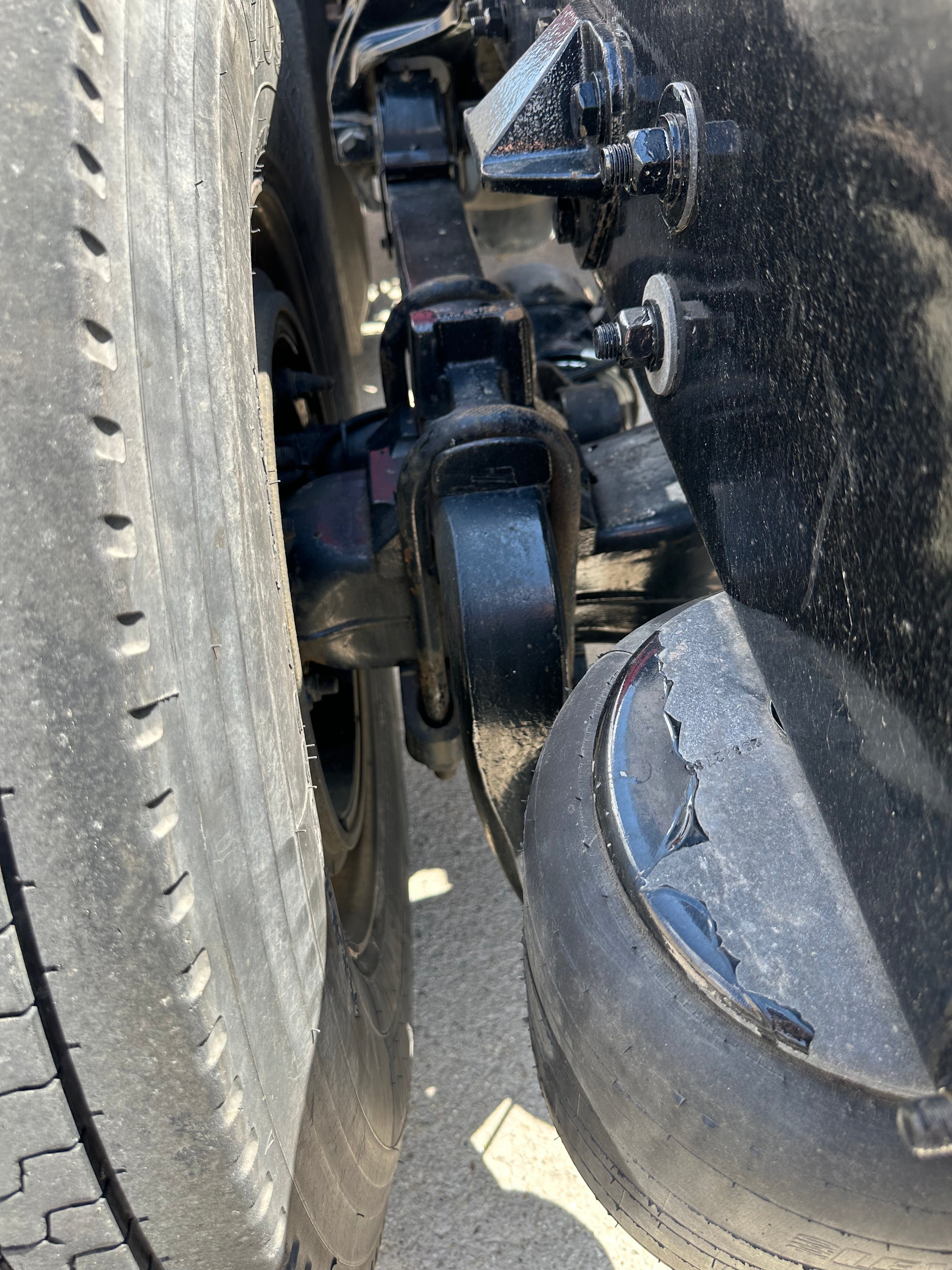 2024 Kenworth T680 Route One Trailers