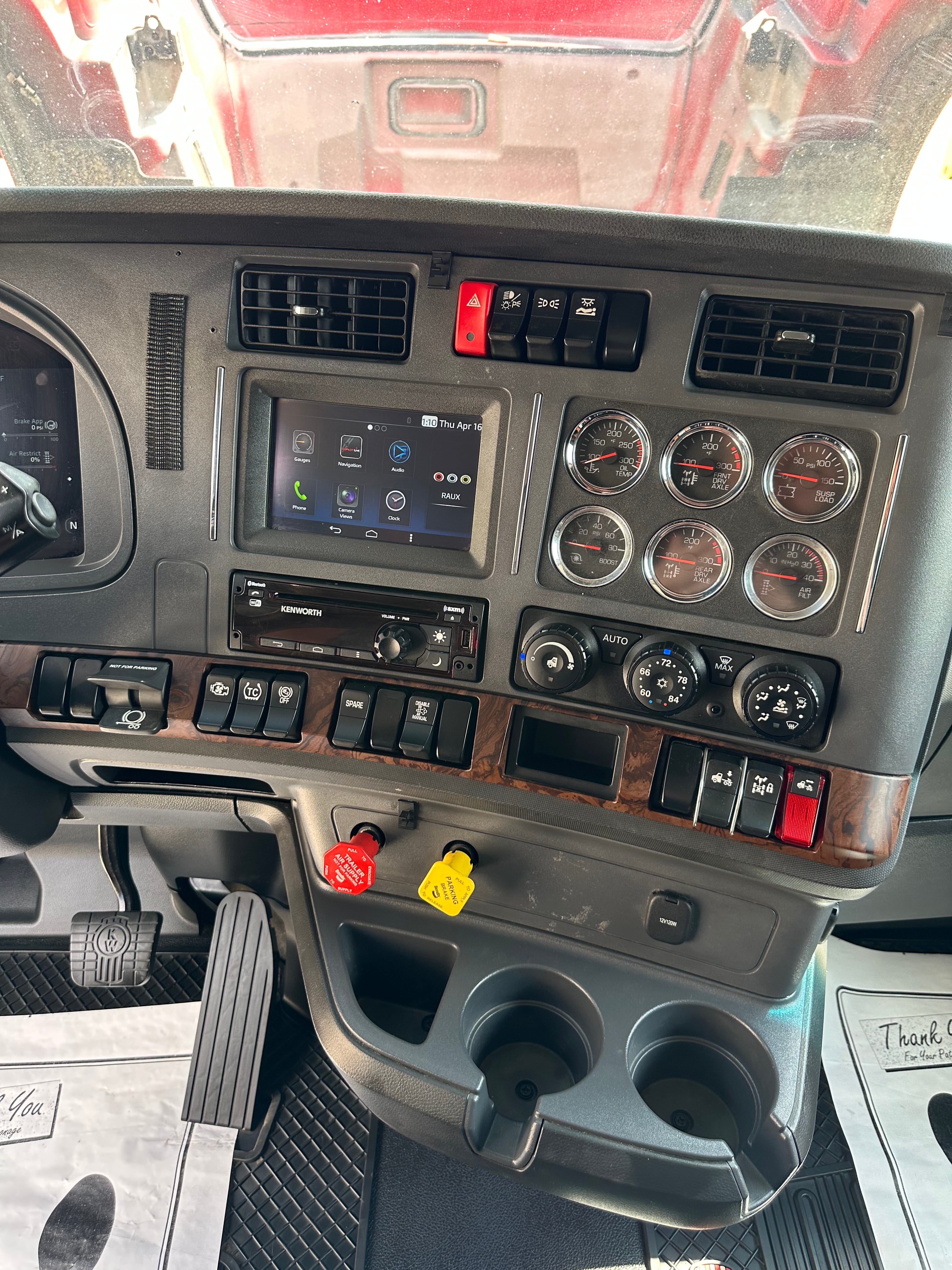 2024 Kenworth T680 Route One Trailers