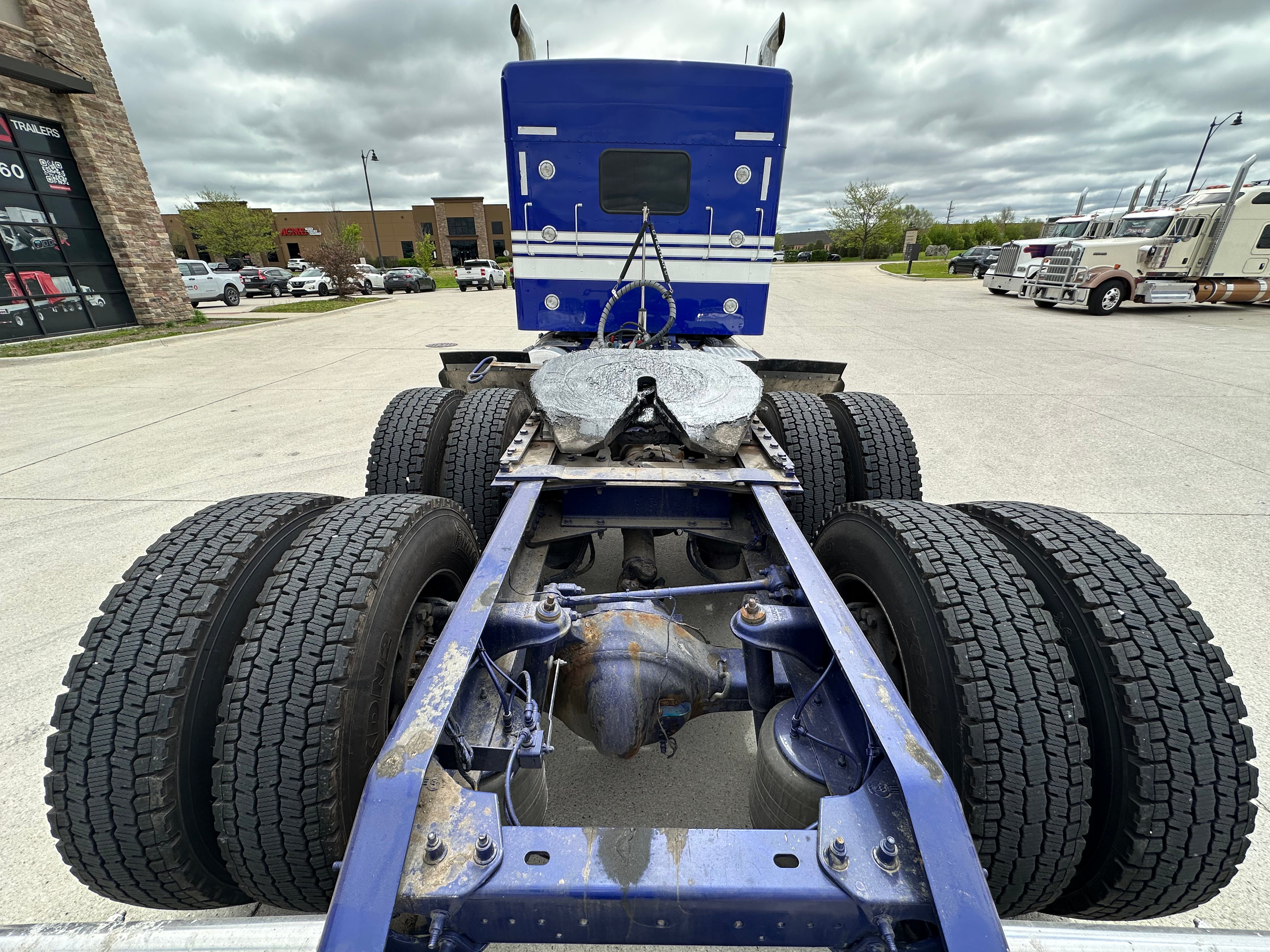 2022 KW W900 Series Route One Trailers