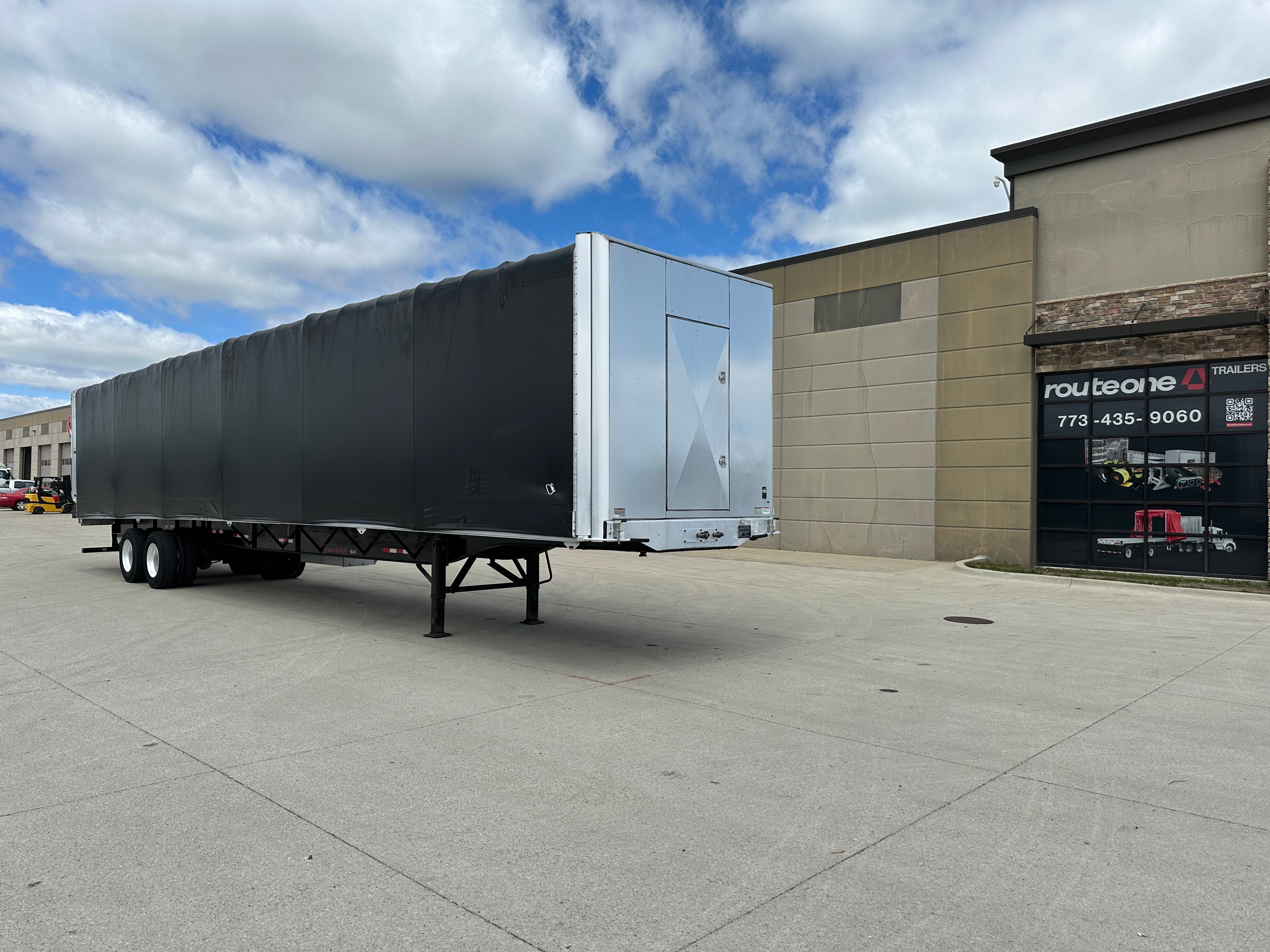 2020 Transcraft 524 C w/ Aero Route One Trailers