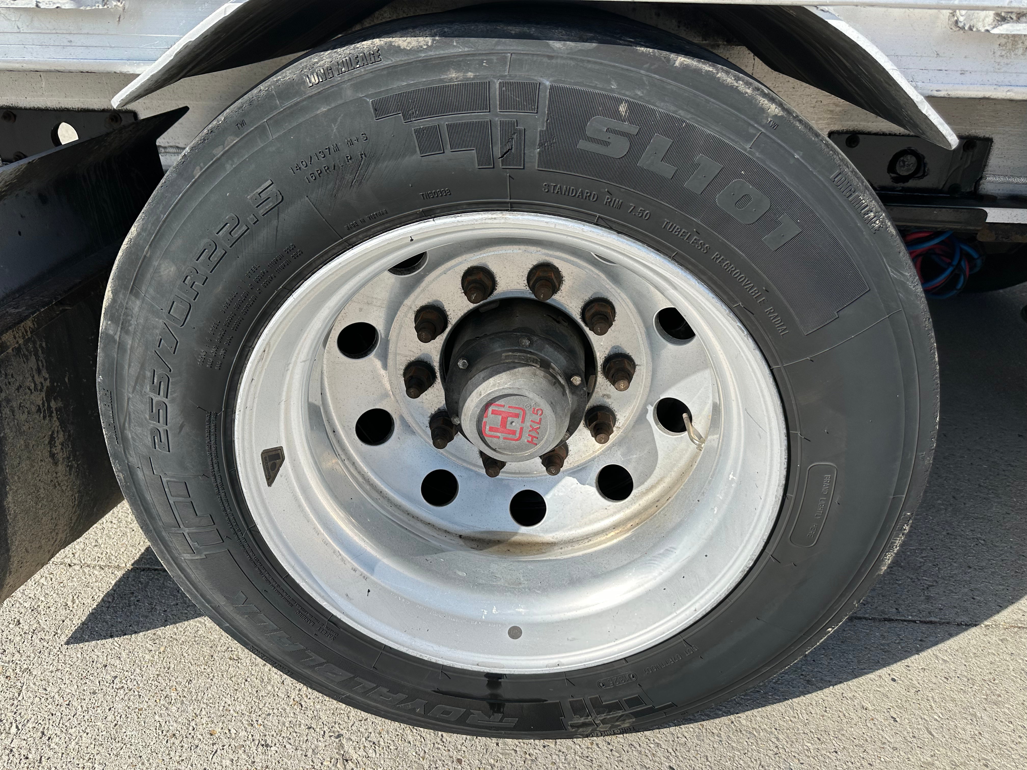 2022 Transcraft 524 Aluminum Step Deck Route One Trailers