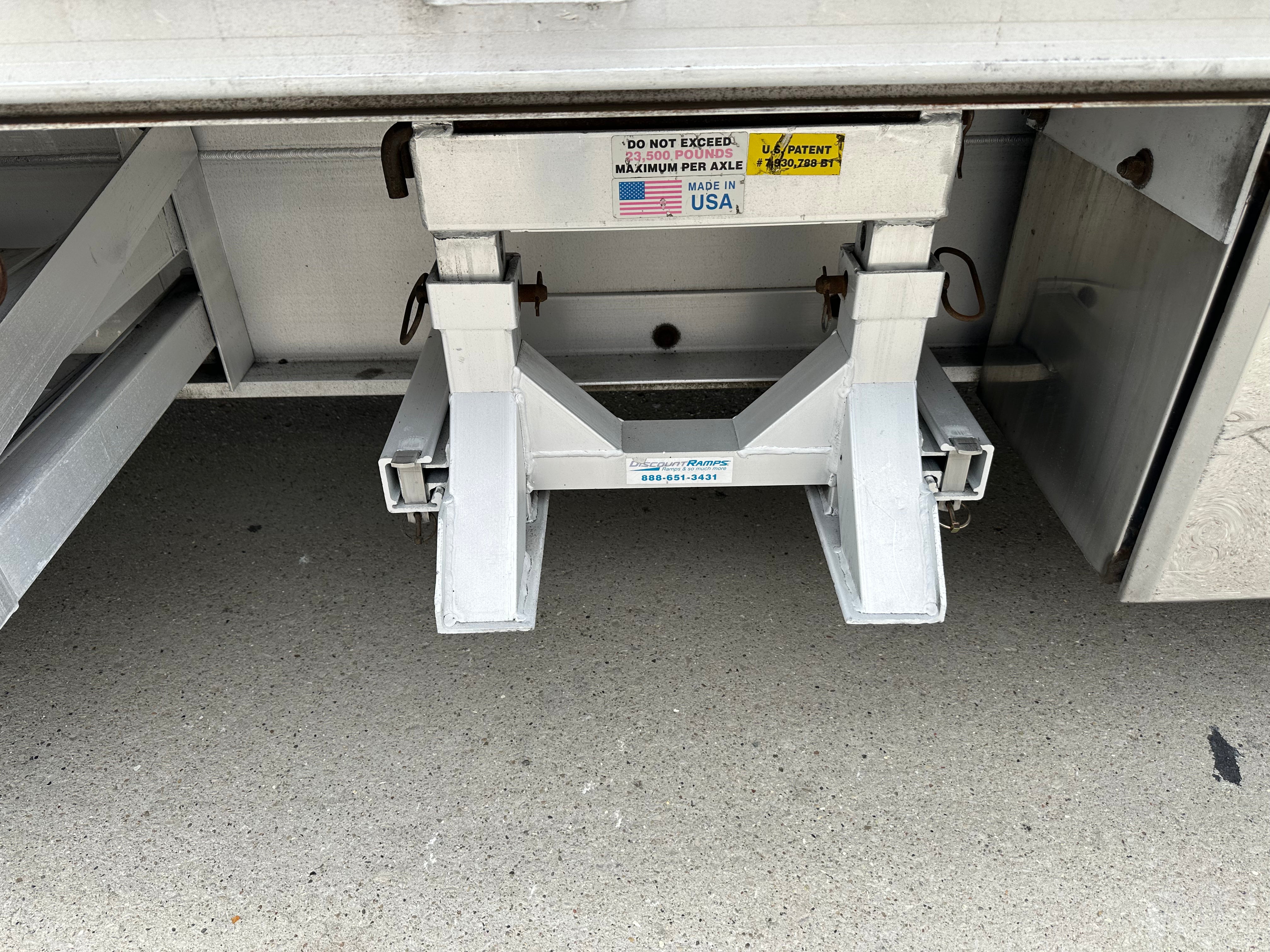 2019 Transcraft 524A Step Deck Route One Trailers