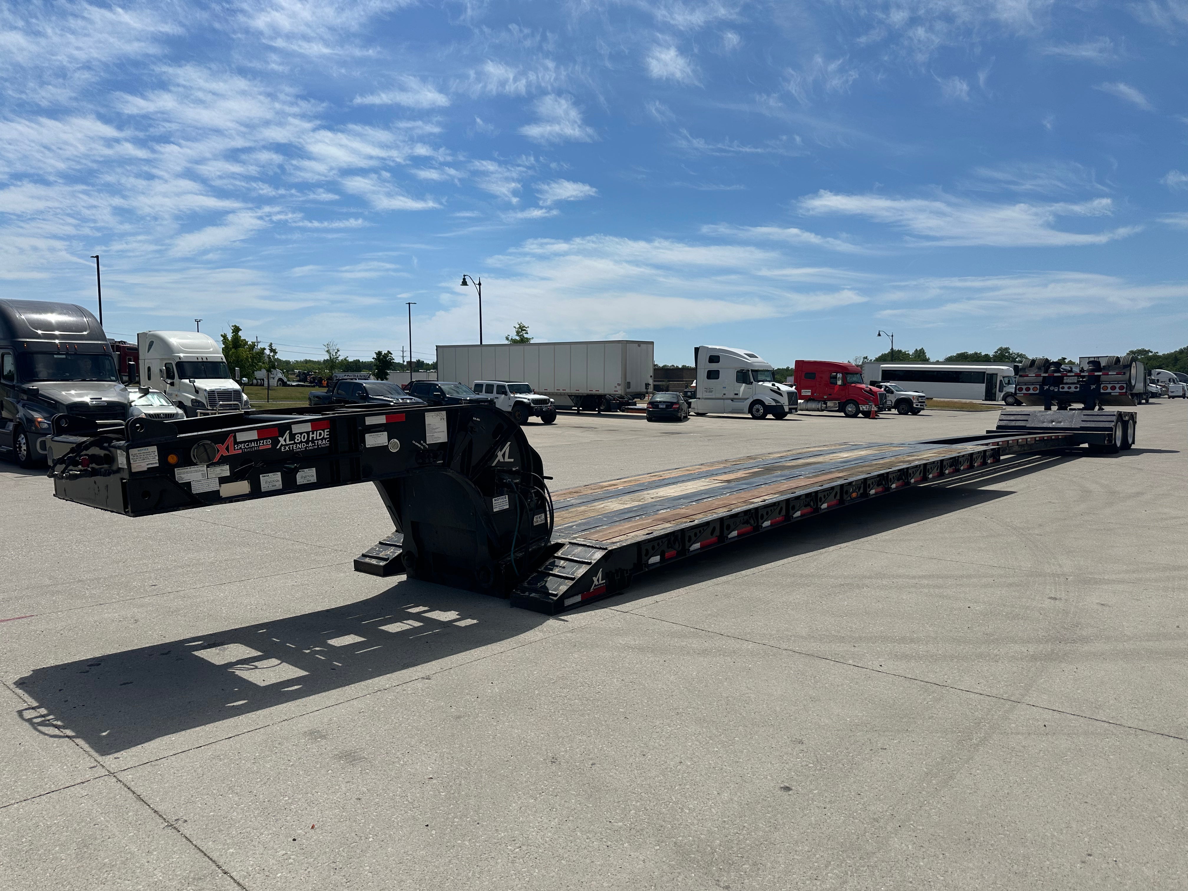 2023 XL Specialized 80 HDE Route One Trailers