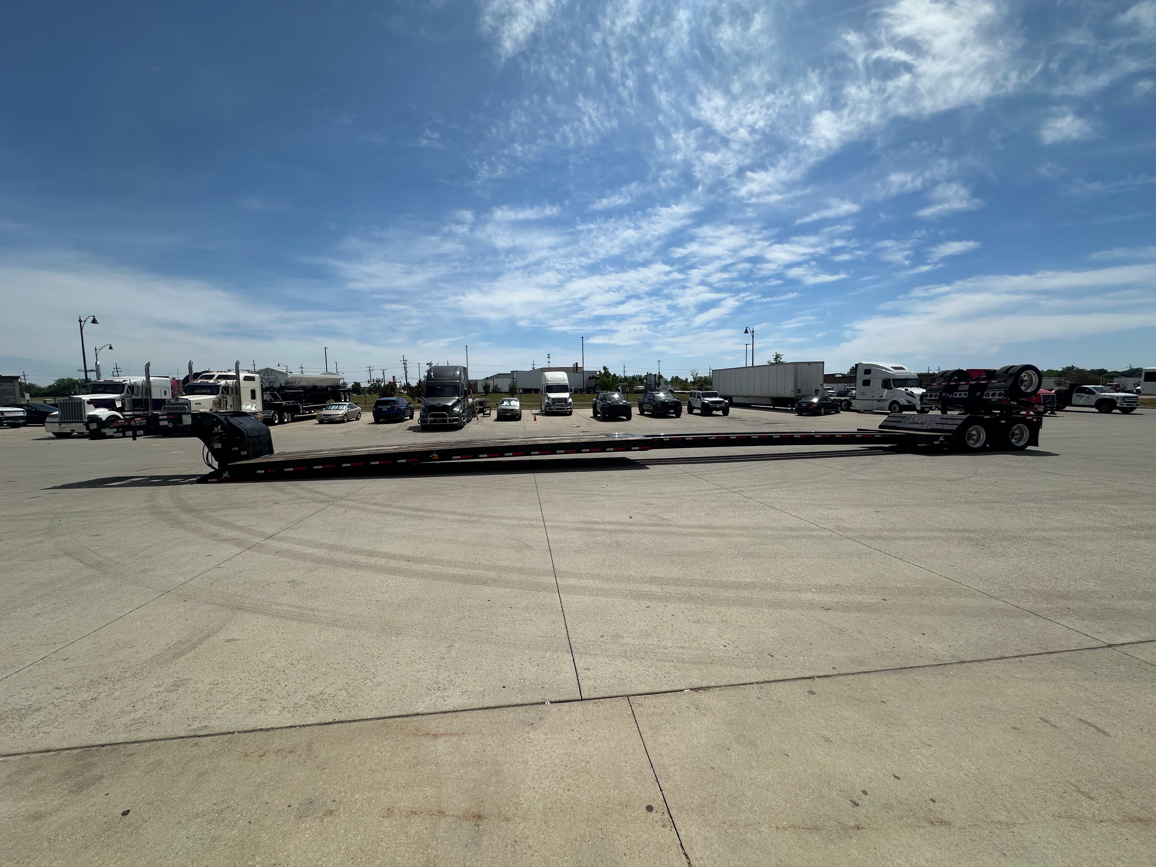 2023 XL Specialized 80 HDE Route One Trailers