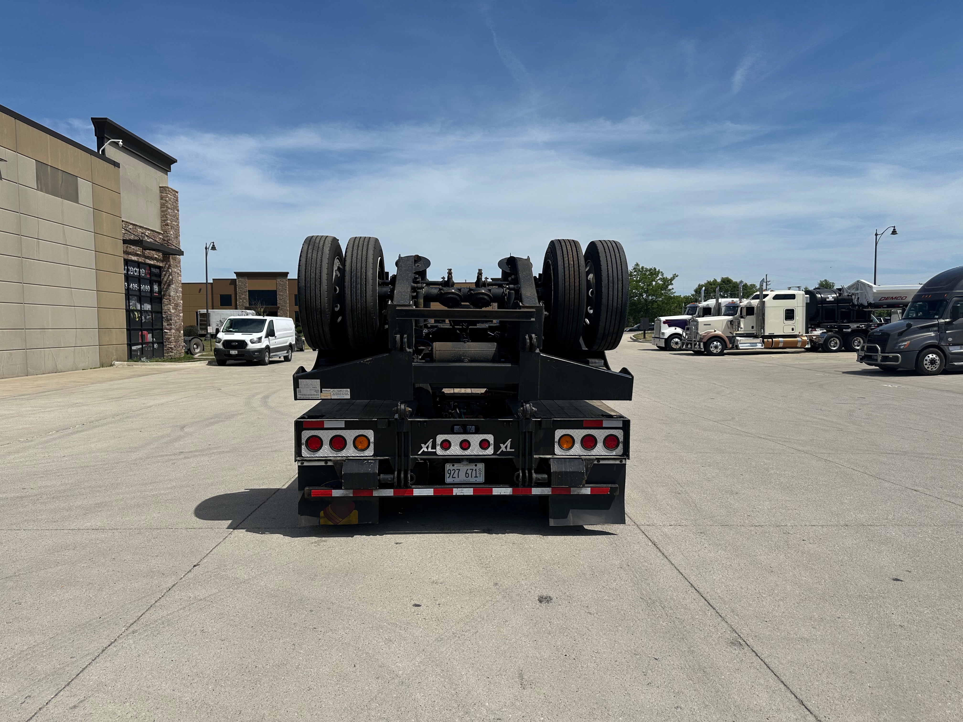 2023 XL Specialized 80 HDE Route One Trailers