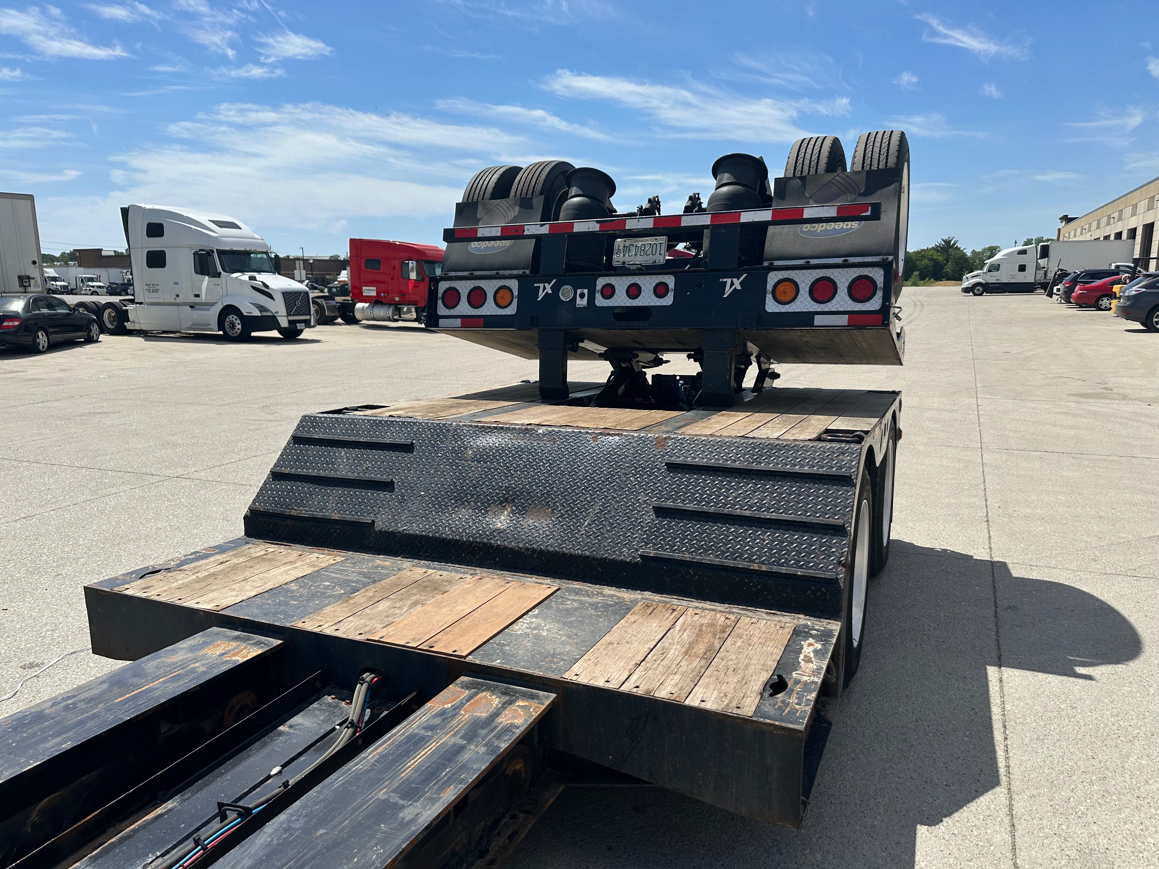 2023 XL Specialized 80 HDE Route One Trailers