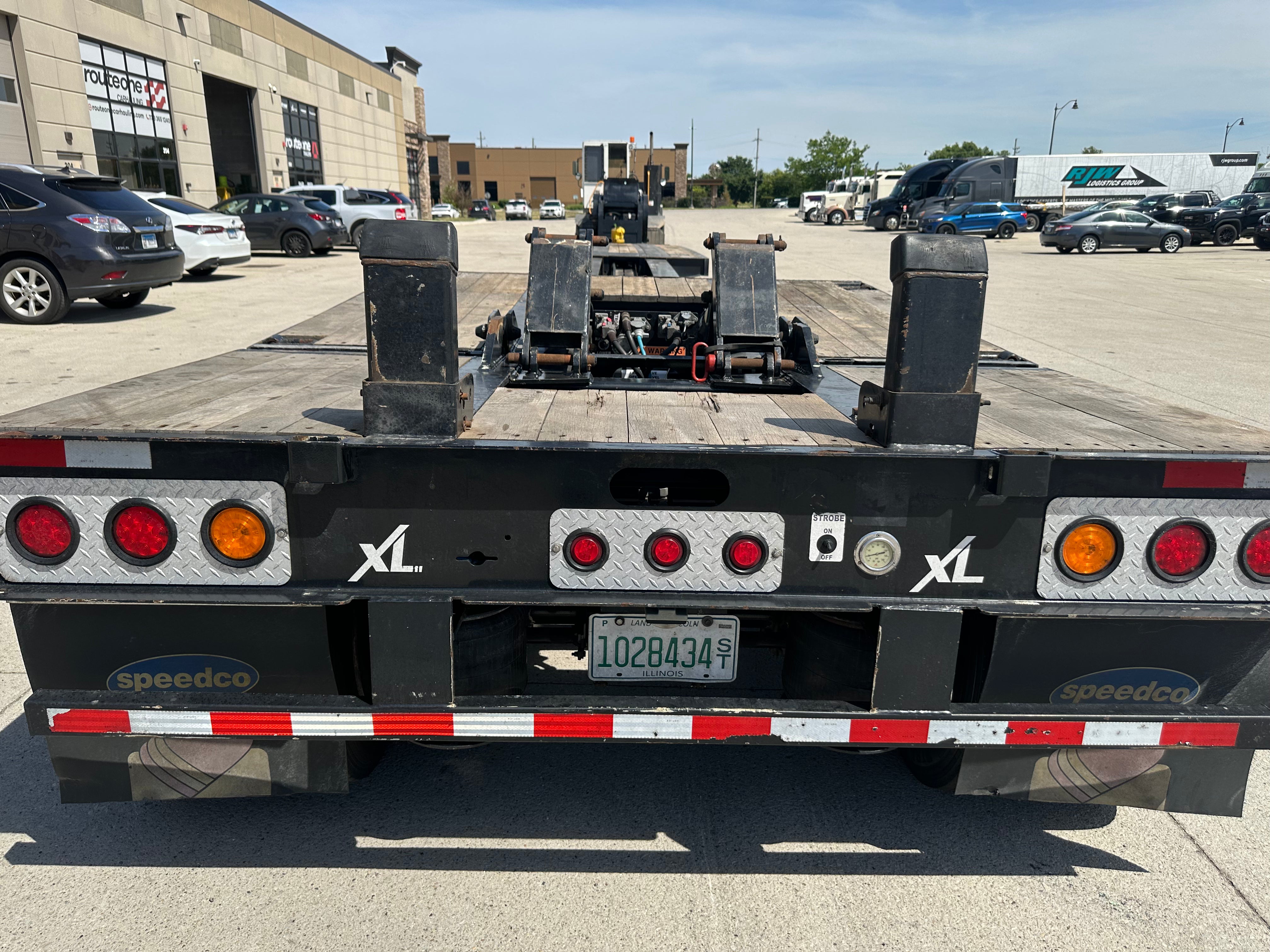 2023 XL Specialized 80 HDE Route One Trailers