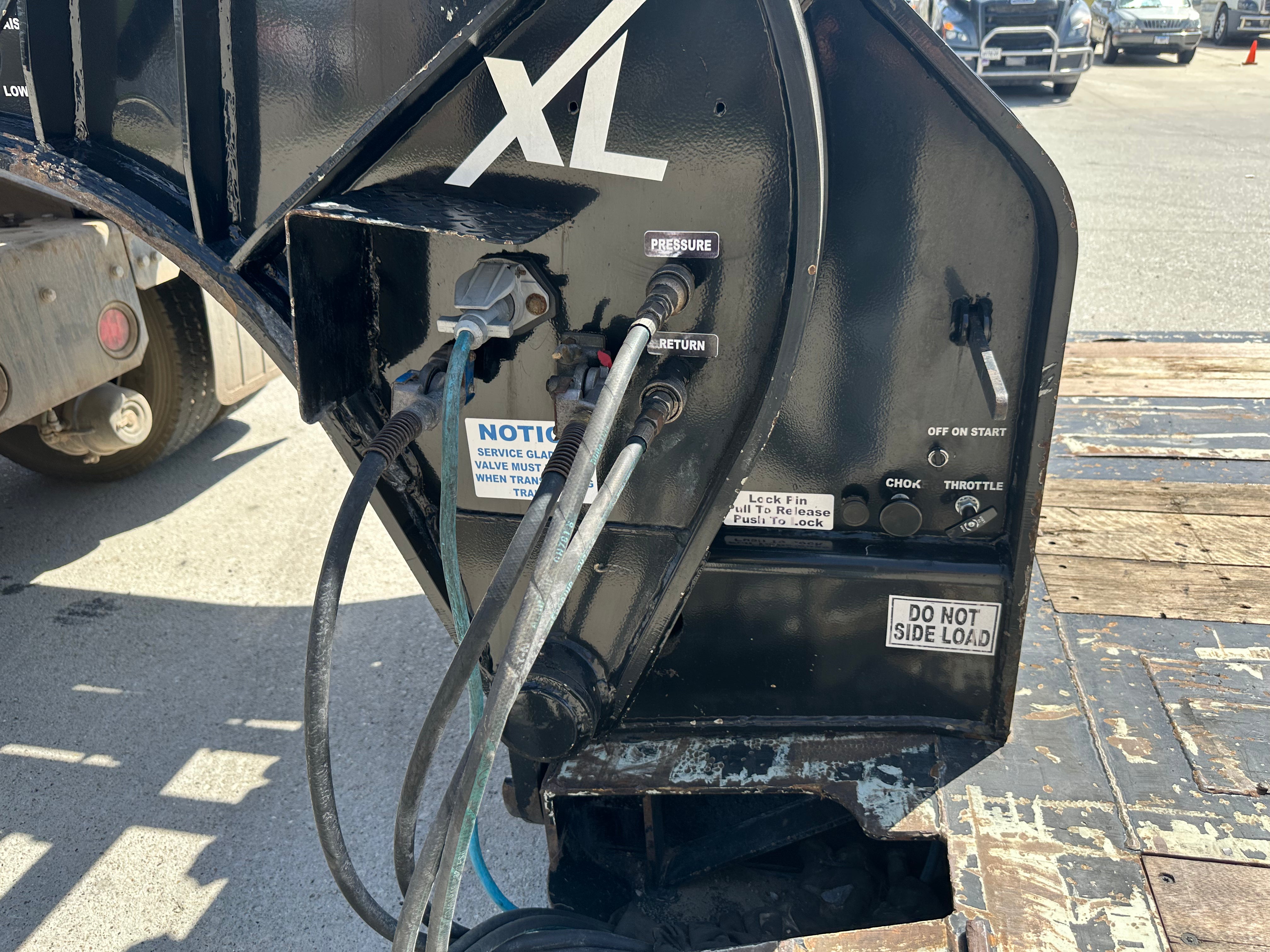 2023 XL Specialized 80 HDE Route One Trailers