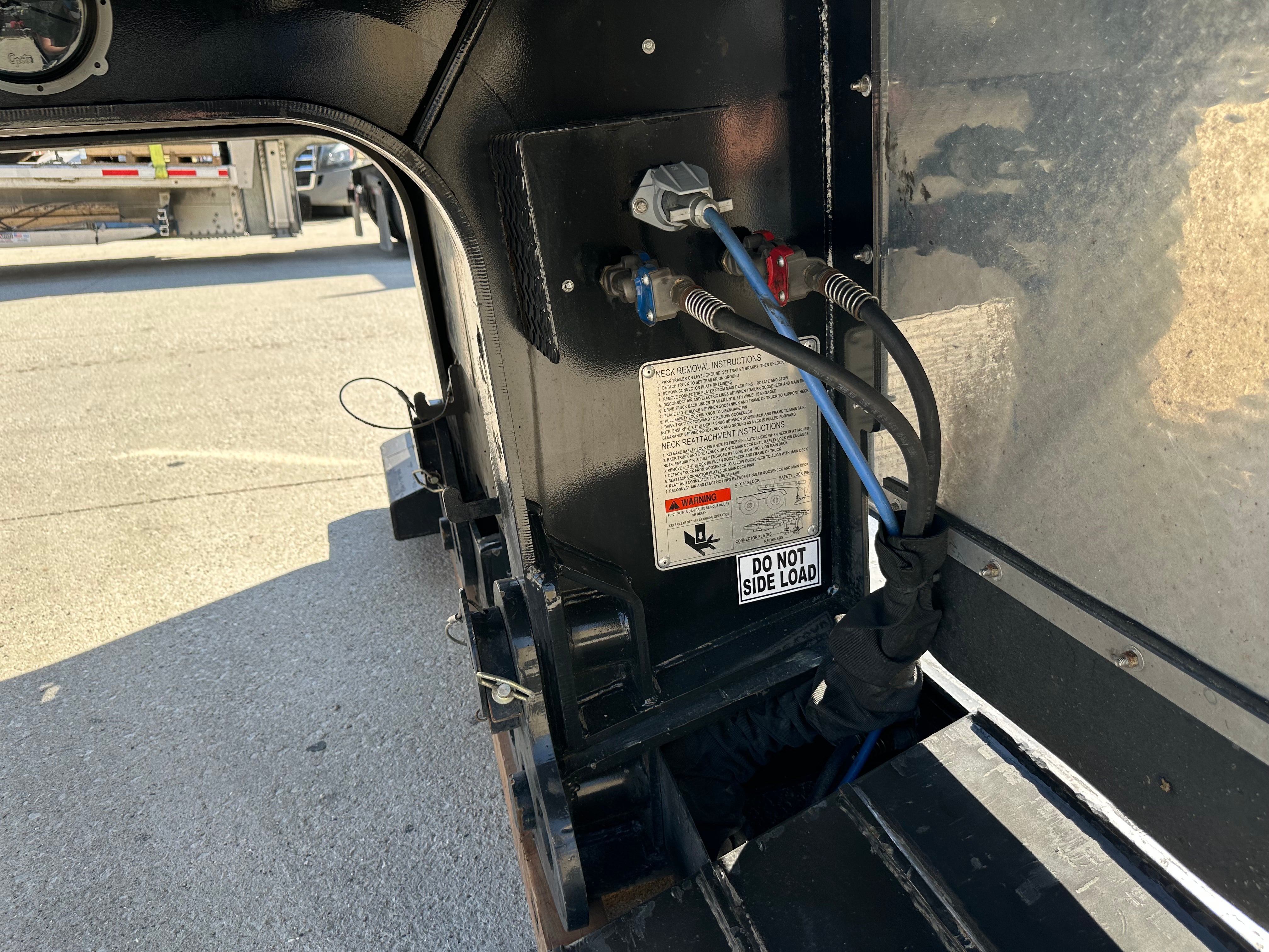 2026 XL Specialized 80 MFG-Knight Route One Trailers