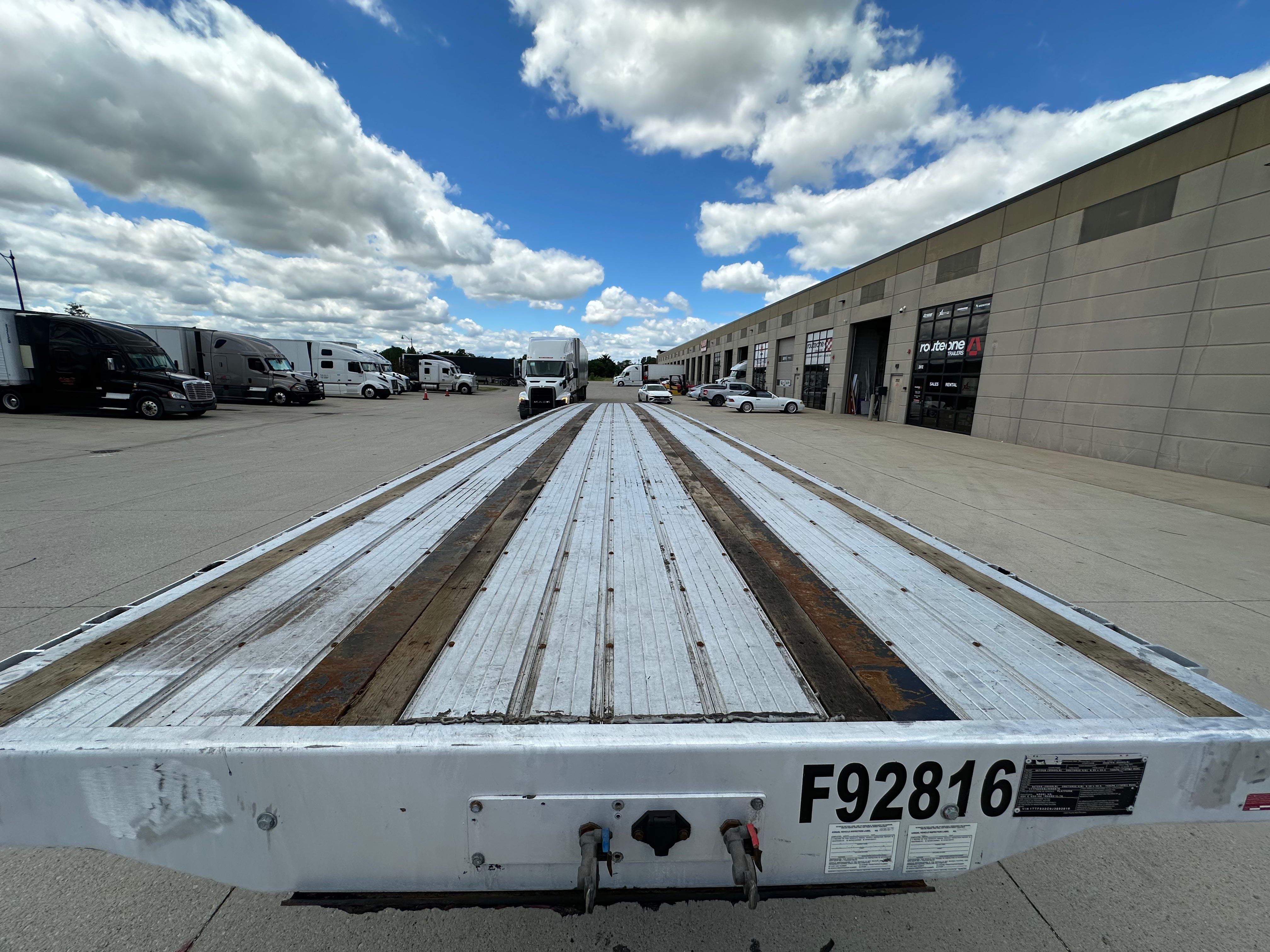 2018 Transcraft 554 Combo Flatbed Route One Trailers