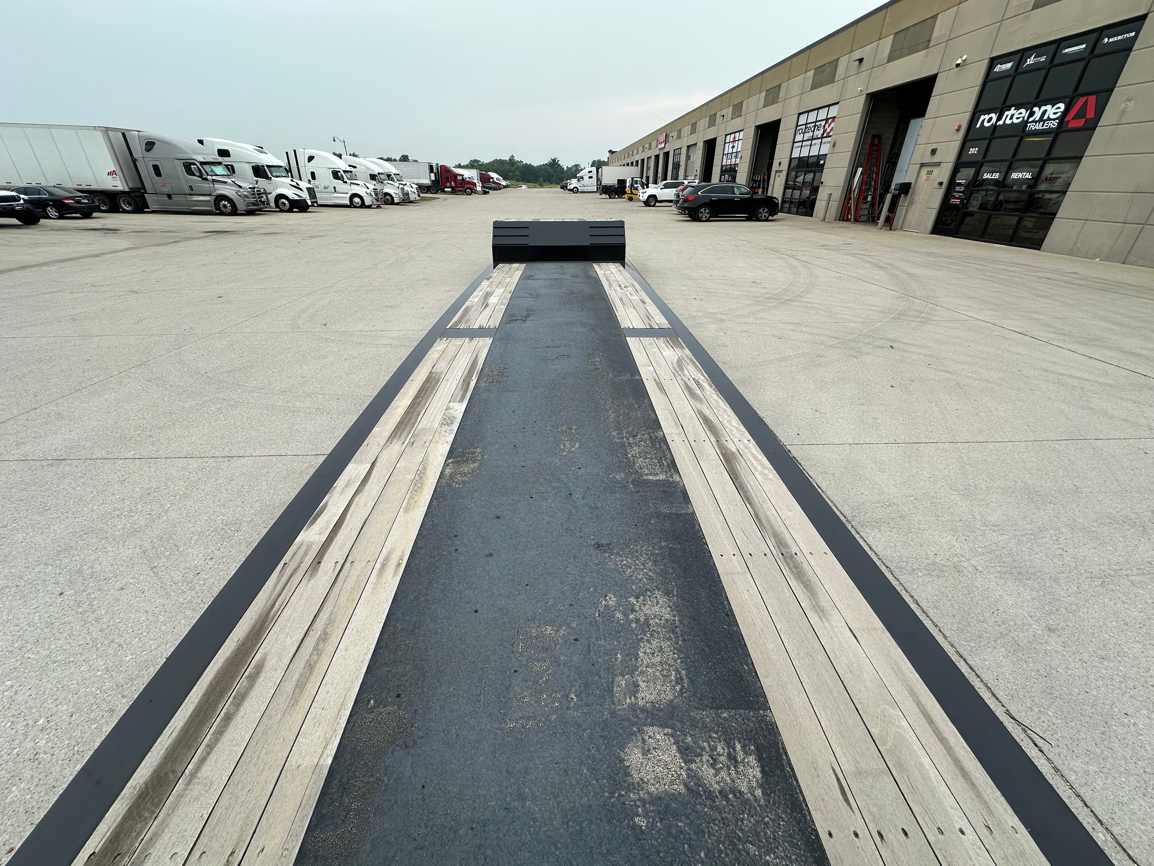 2027 XL 70 HDGS - Mini Deck Route One Trailers