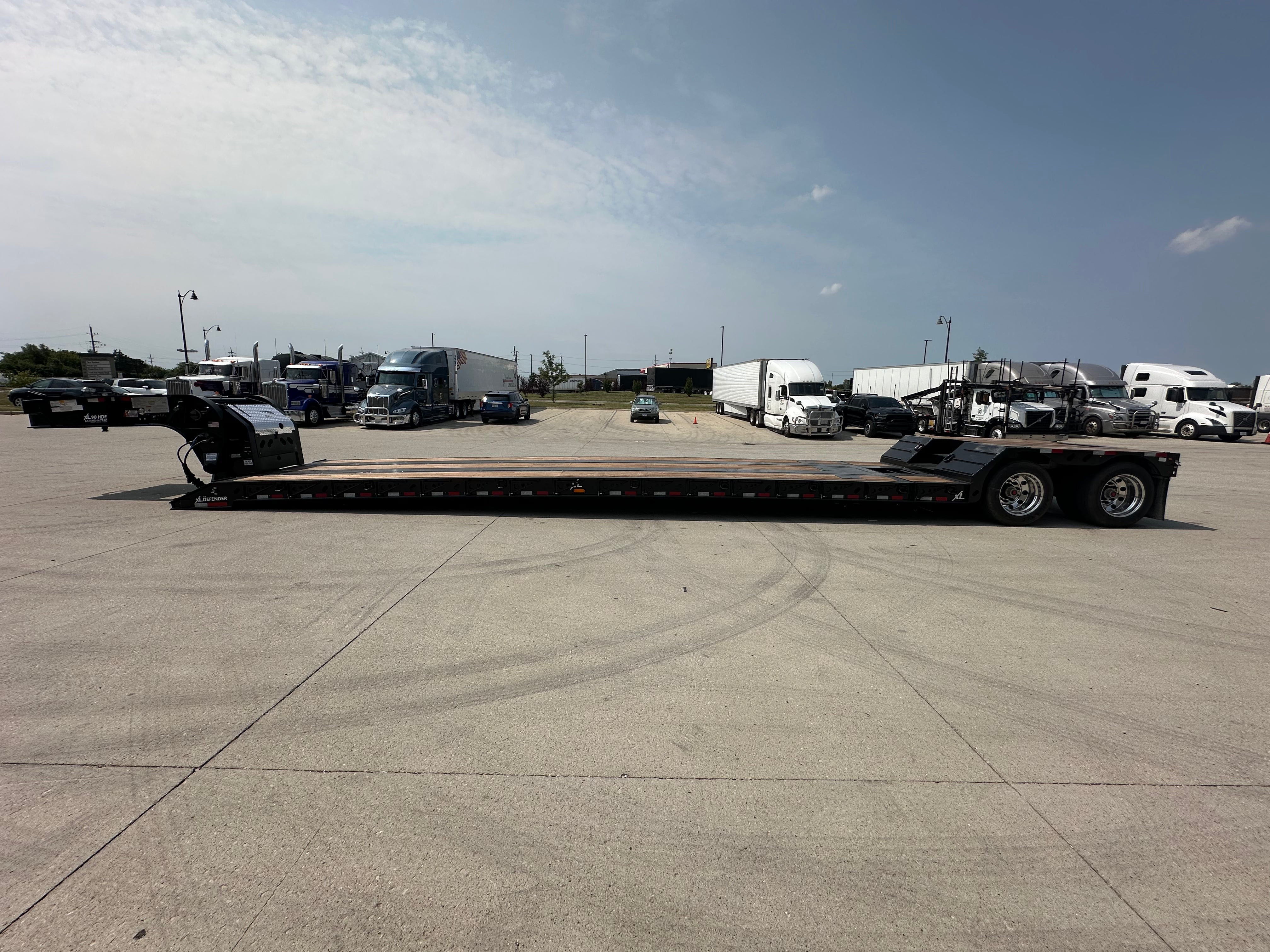 2027 XL 90 HDE Defender Route One Trailers