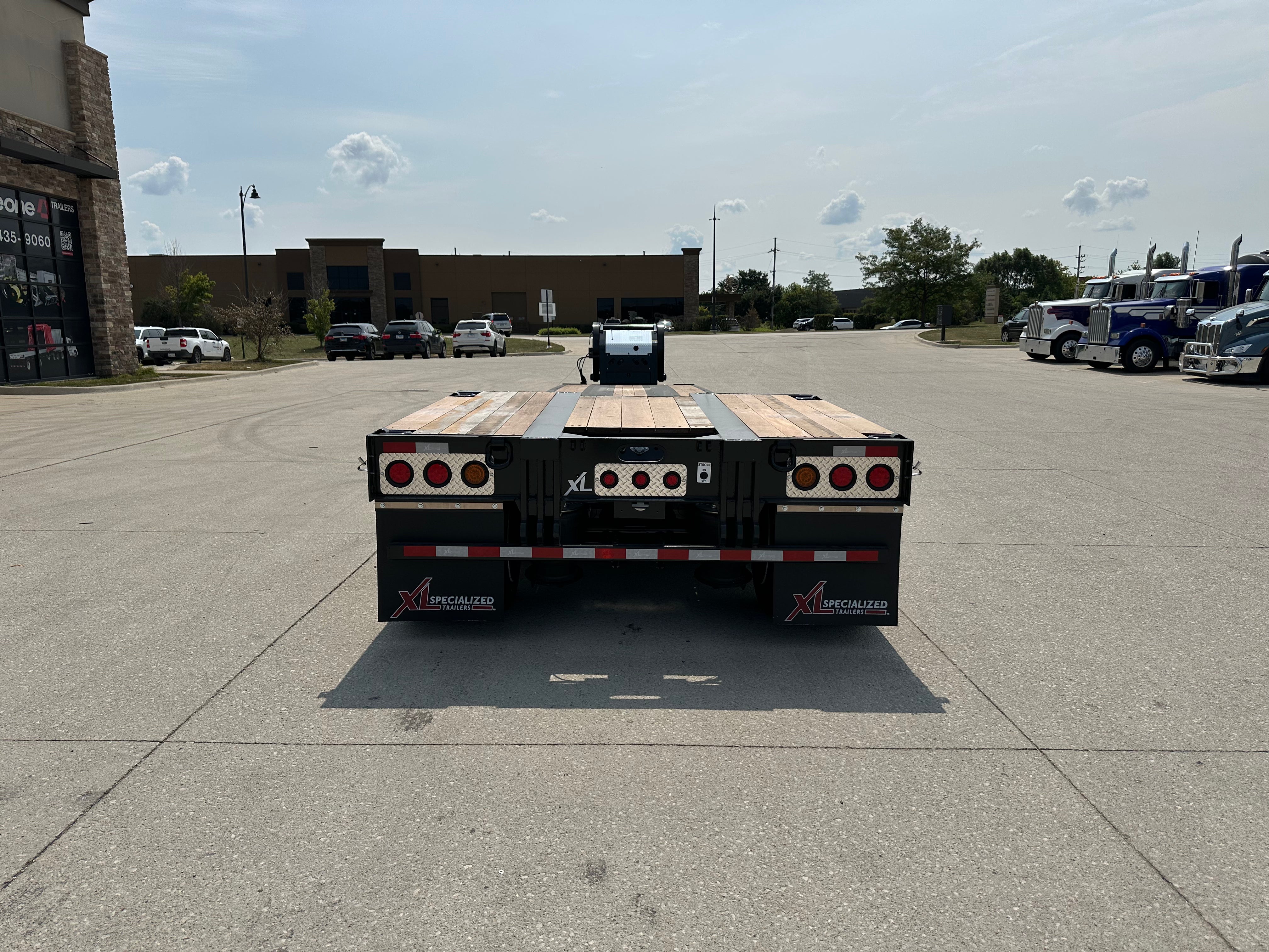2027 XL 90 HDE Defender Route One Trailers