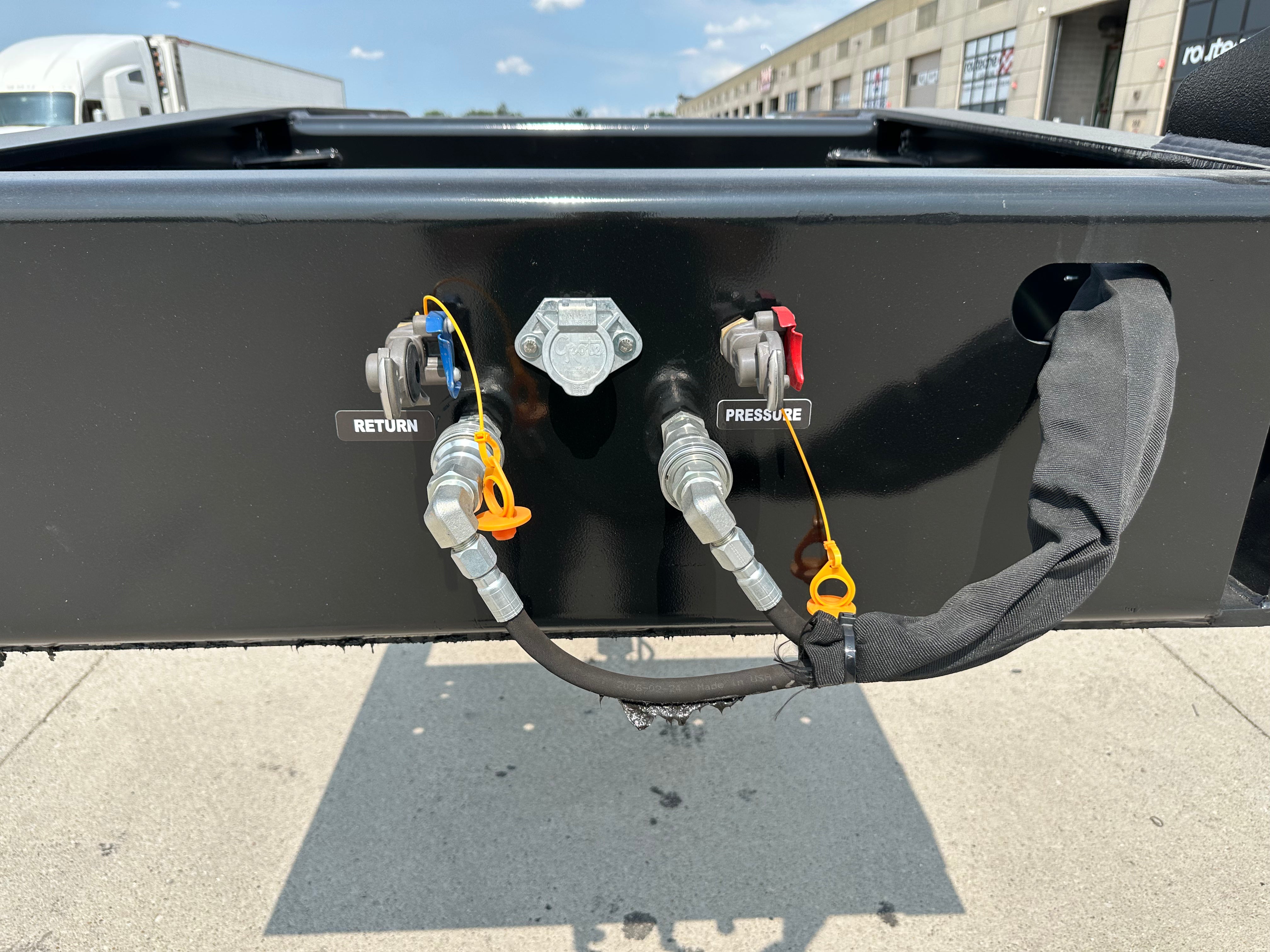 2027 XL 90 HDE Defender Route One Trailers