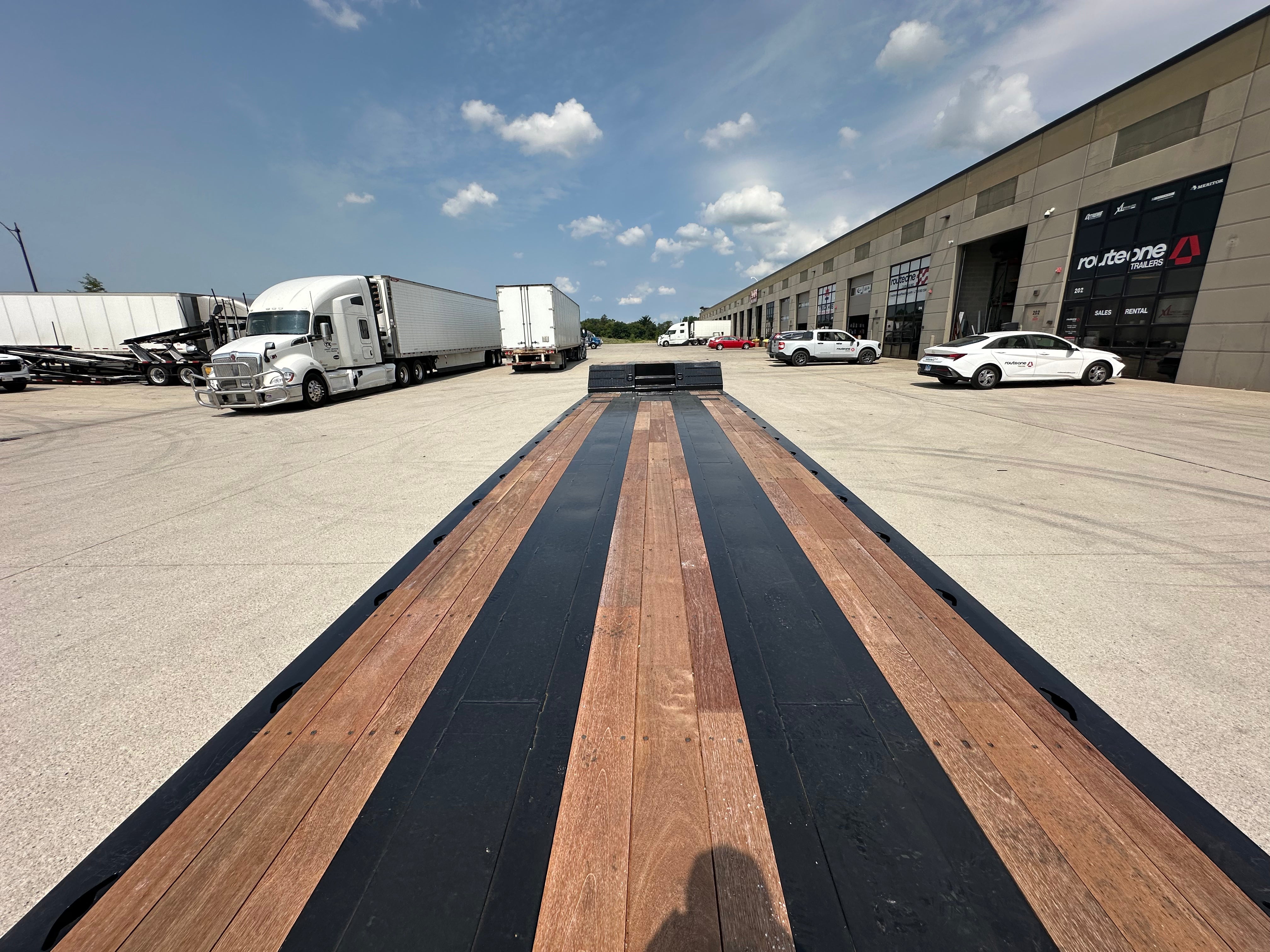 2027 XL 90 HDE Defender Route One Trailers