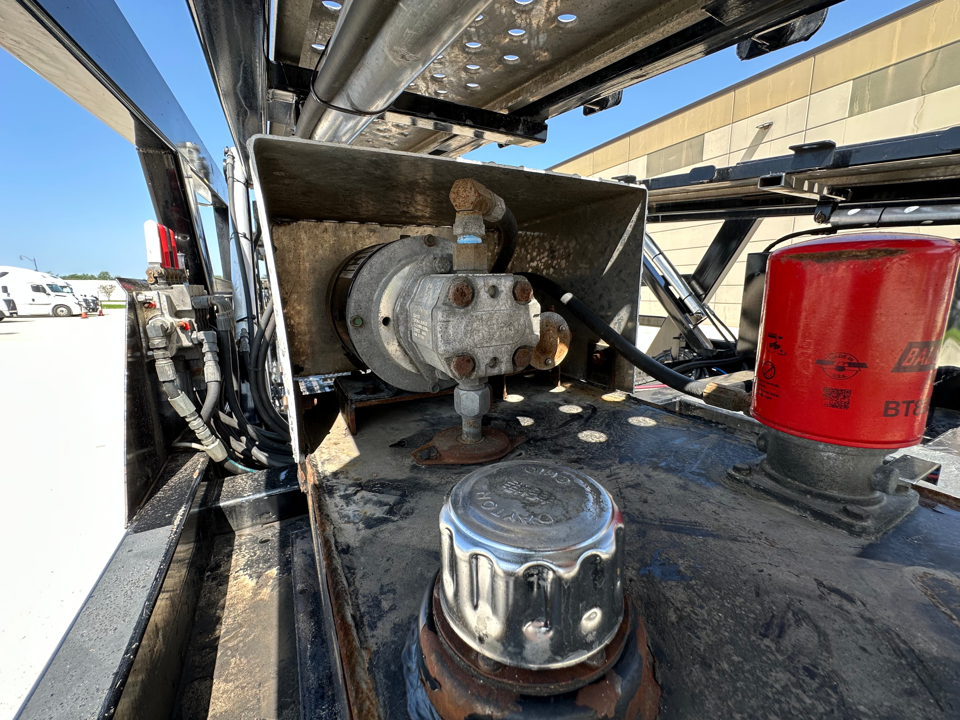 2024 Wally Mo H-7CC Route One Trailers